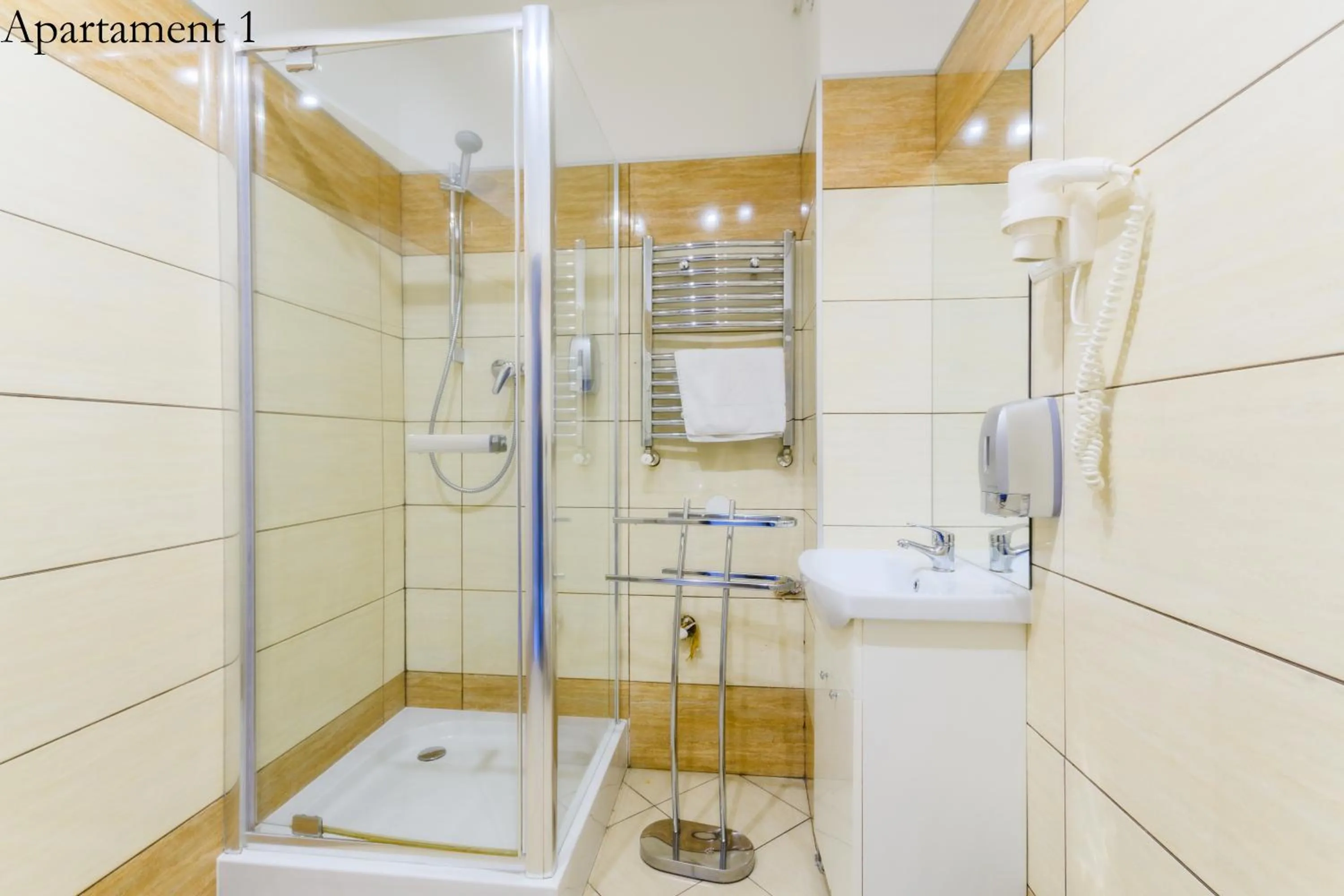 Shower in Apartamenty Katowice by Lantier - Bytom - Chorzów