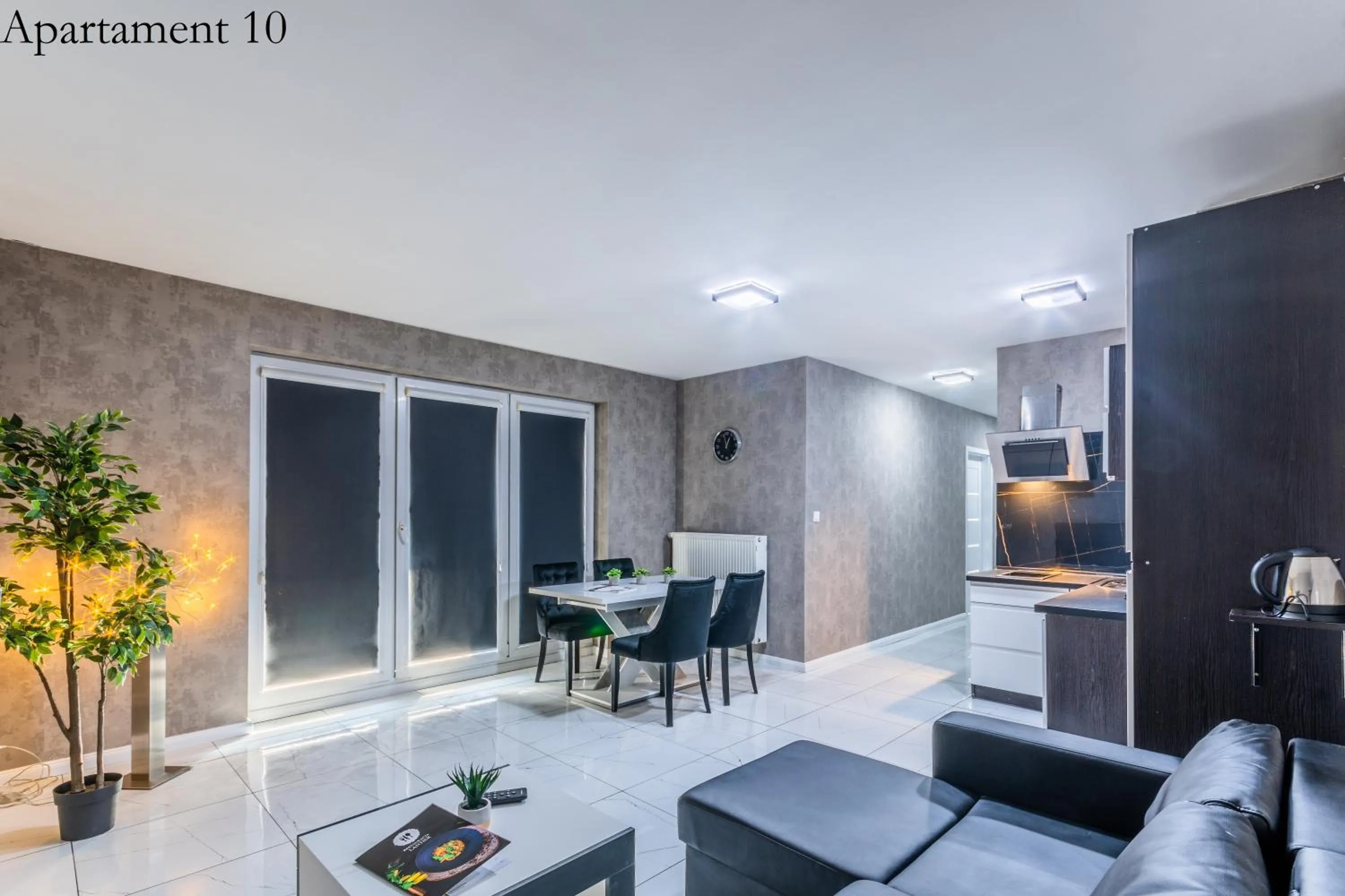 Kitchen or kitchenette in Apartamenty Katowice by Lantier - Bytom - Chorzów