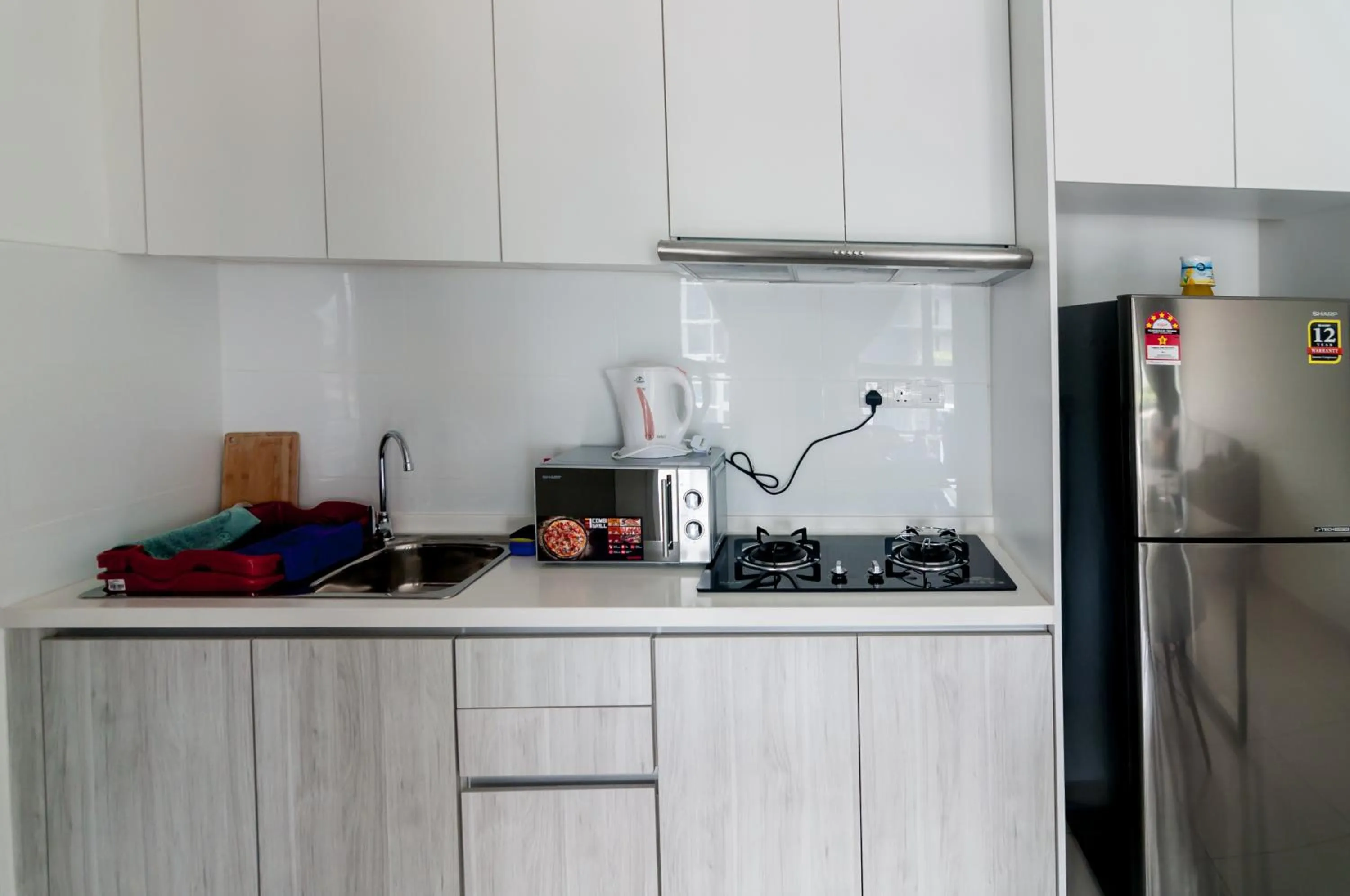 Kenwingston Square Garden By IdealHub