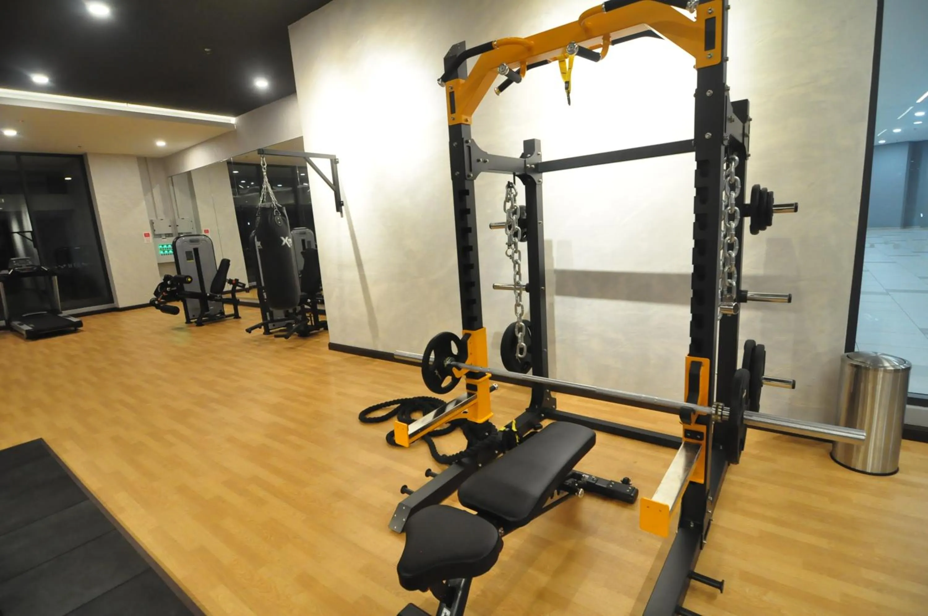 Fitness centre/facilities in Kenwingston Square Garden By IdealHub