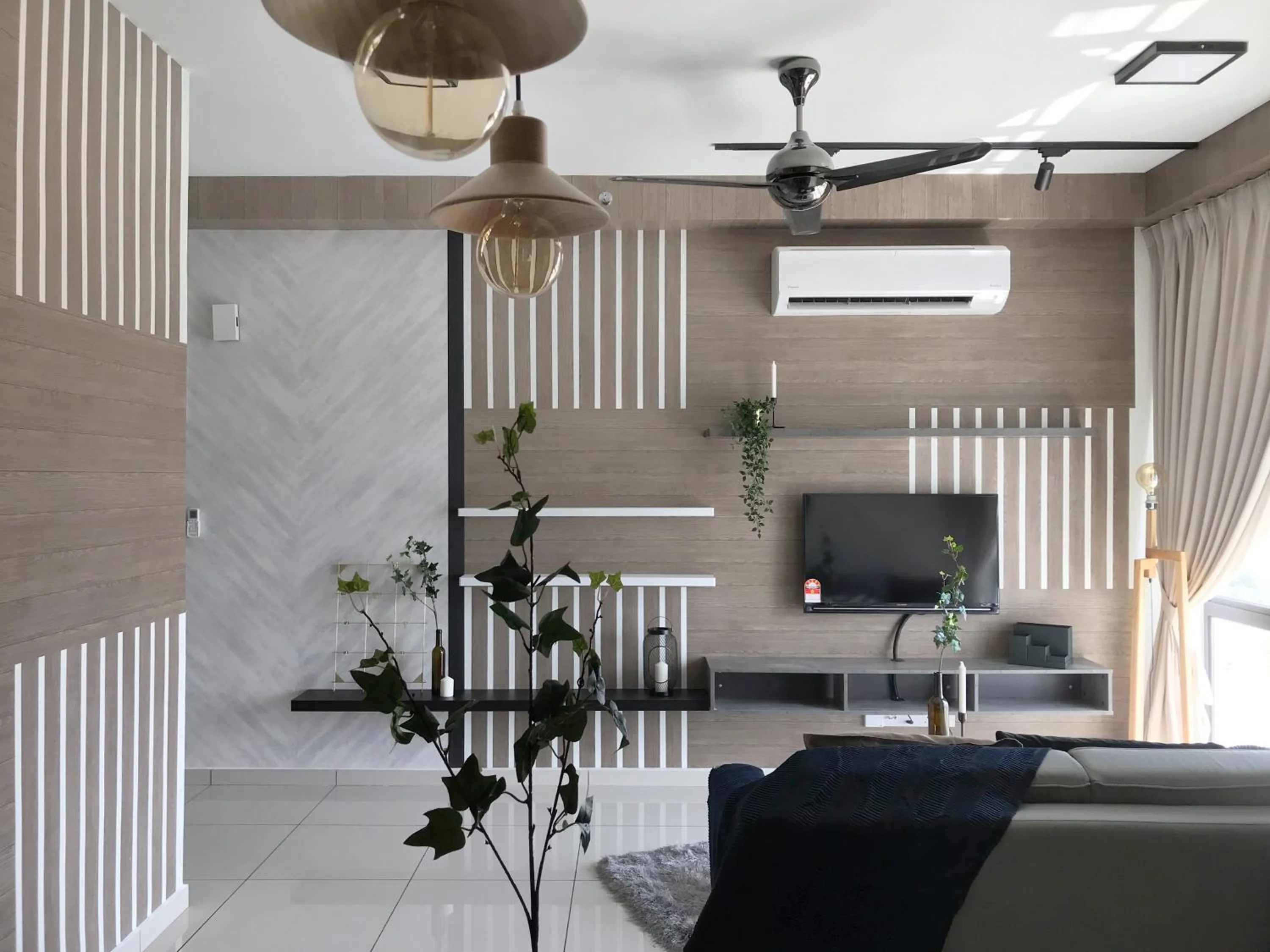 Kenwingston Square Garden By IdealHub