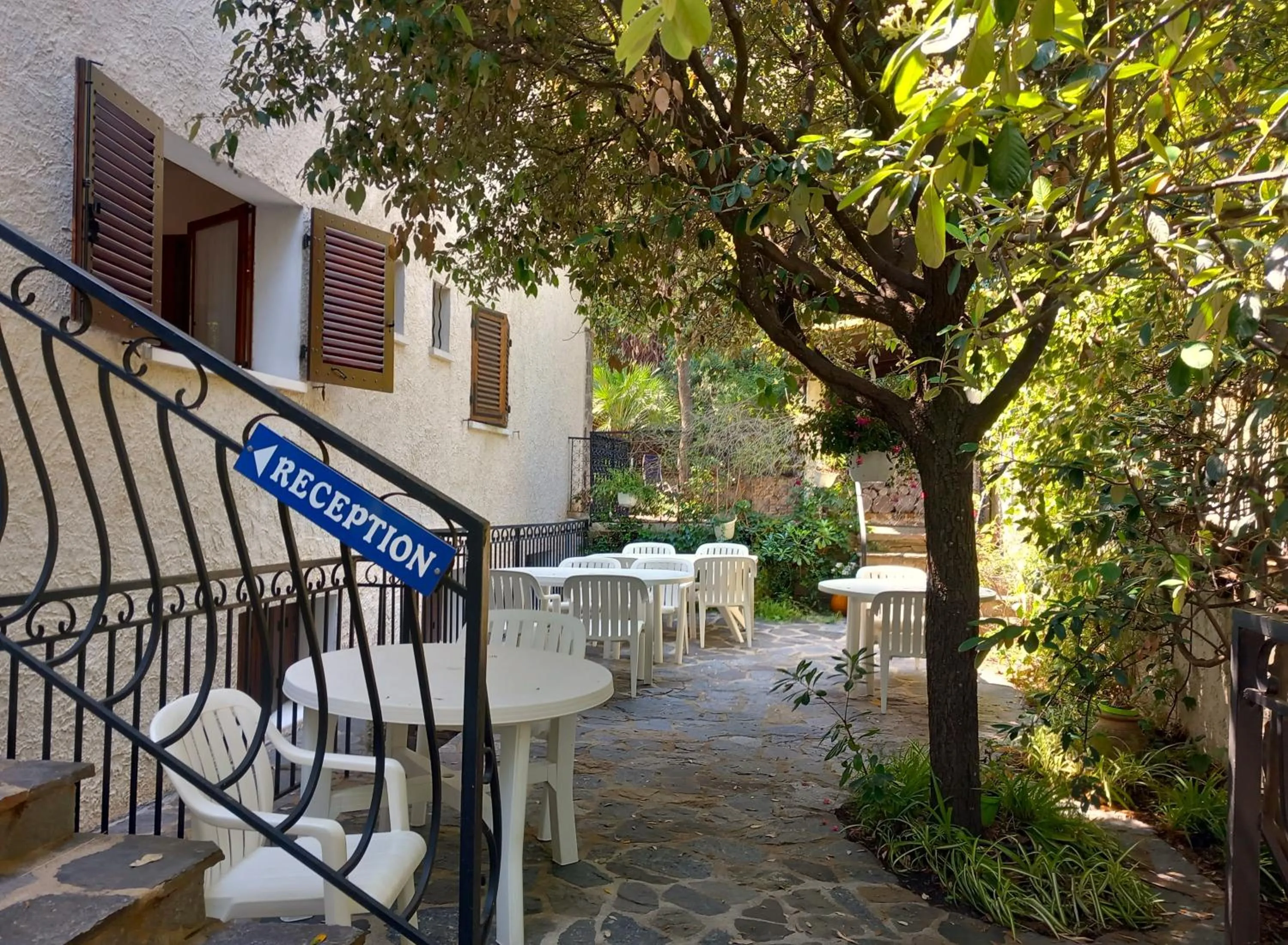 Garden in Hôtel Cap Soleil