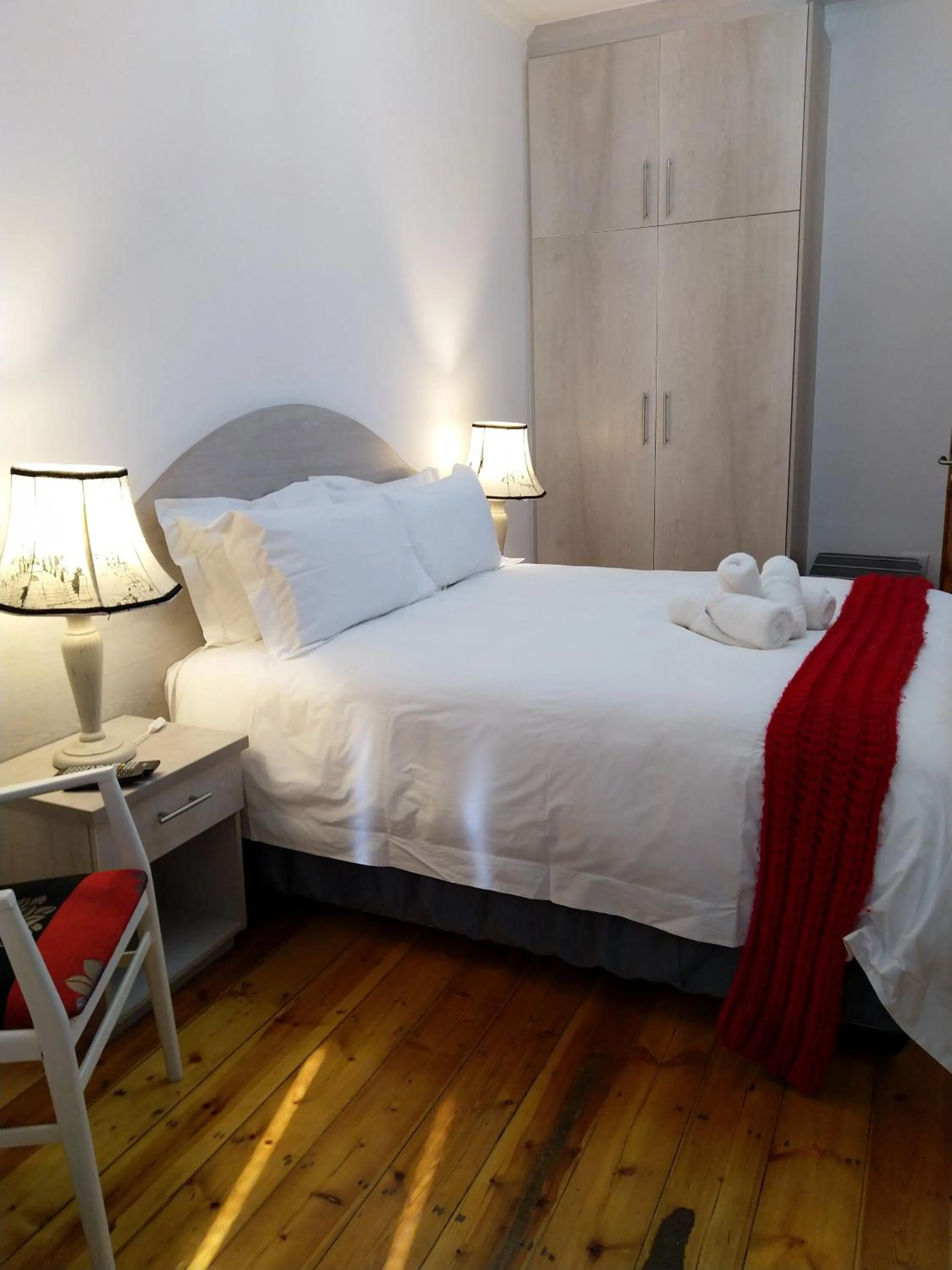 Bed in Savoy Hotel Beaufort-West