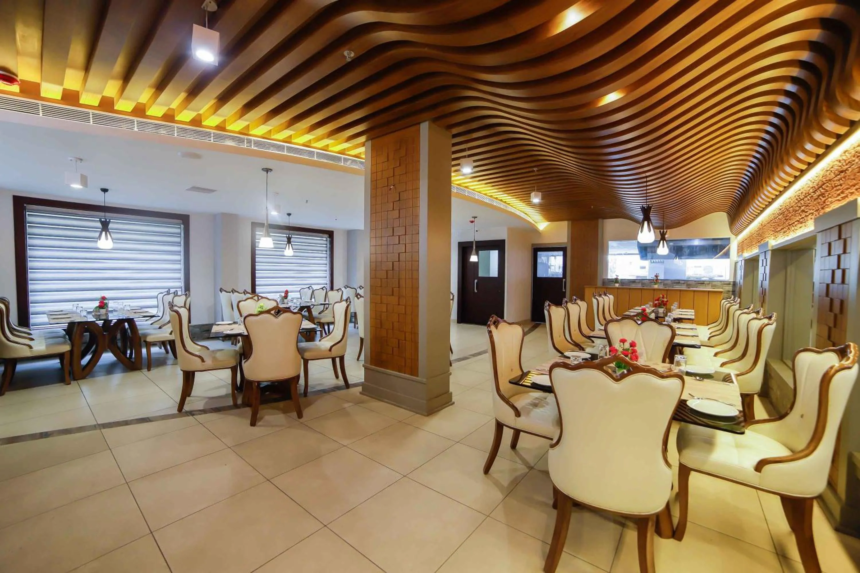 Restaurant/places to eat in Bhavanam Regency Guruvayoor