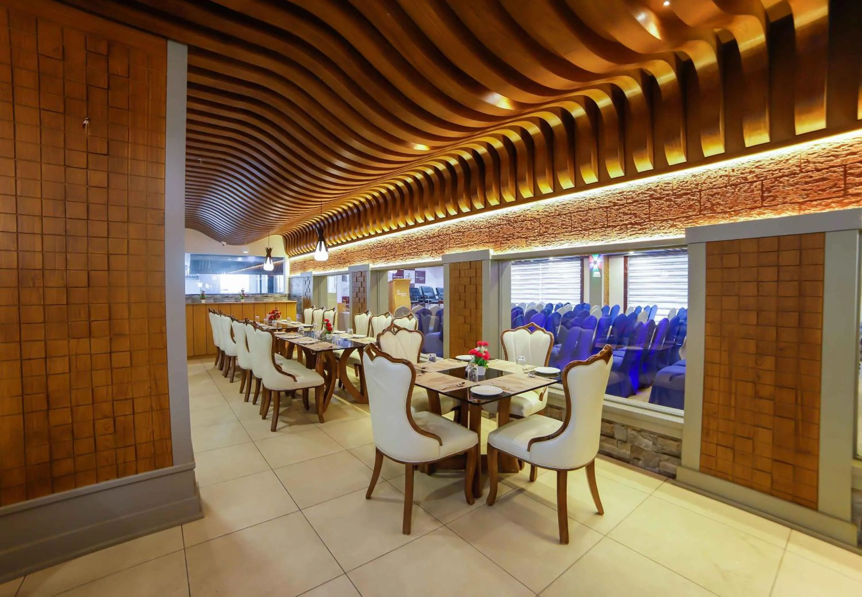 Restaurant/places to eat in Bhavanam Regency Guruvayoor