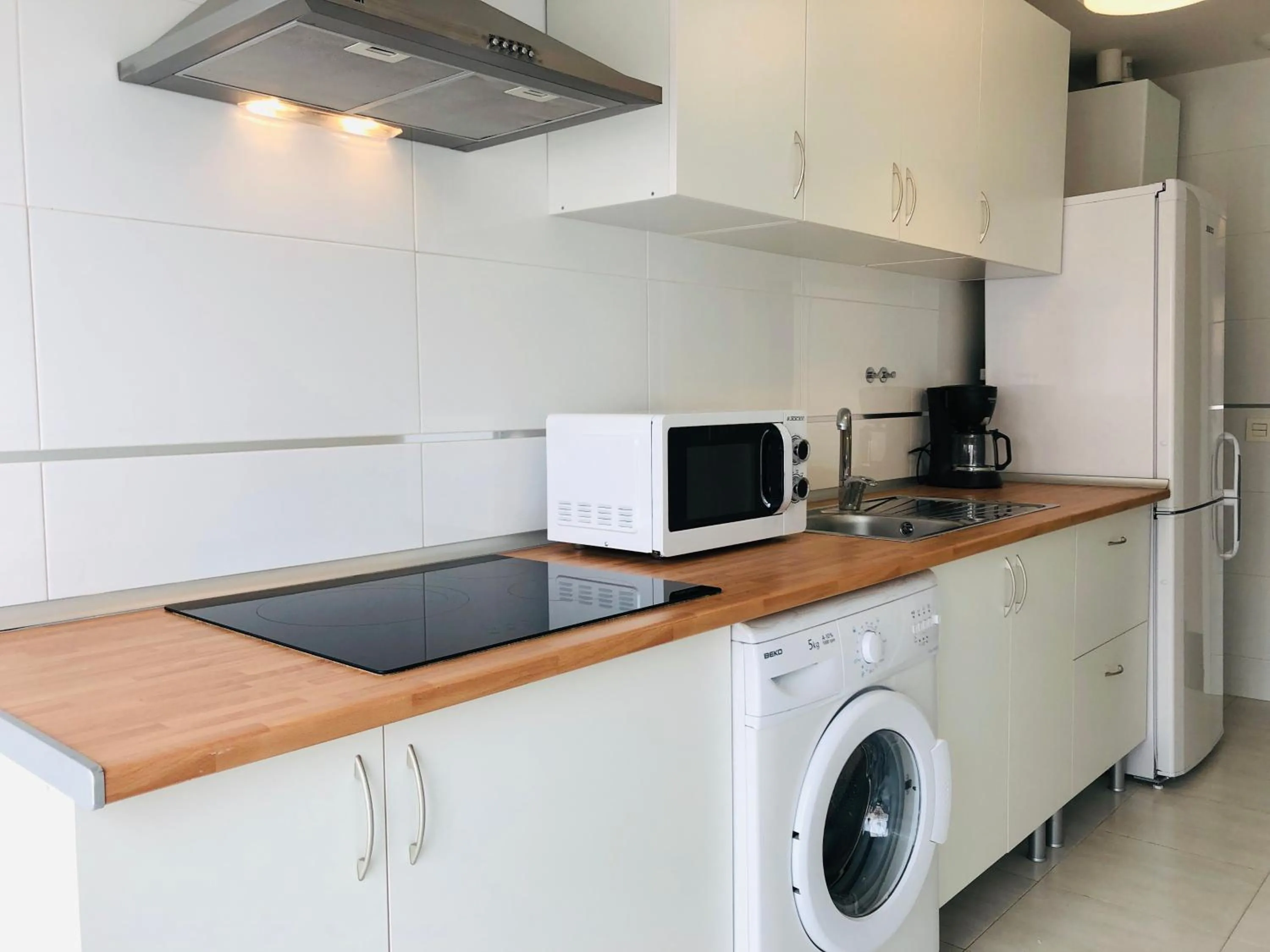 Kitchen or kitchenette in Apartamento Puente Romano P1-1B