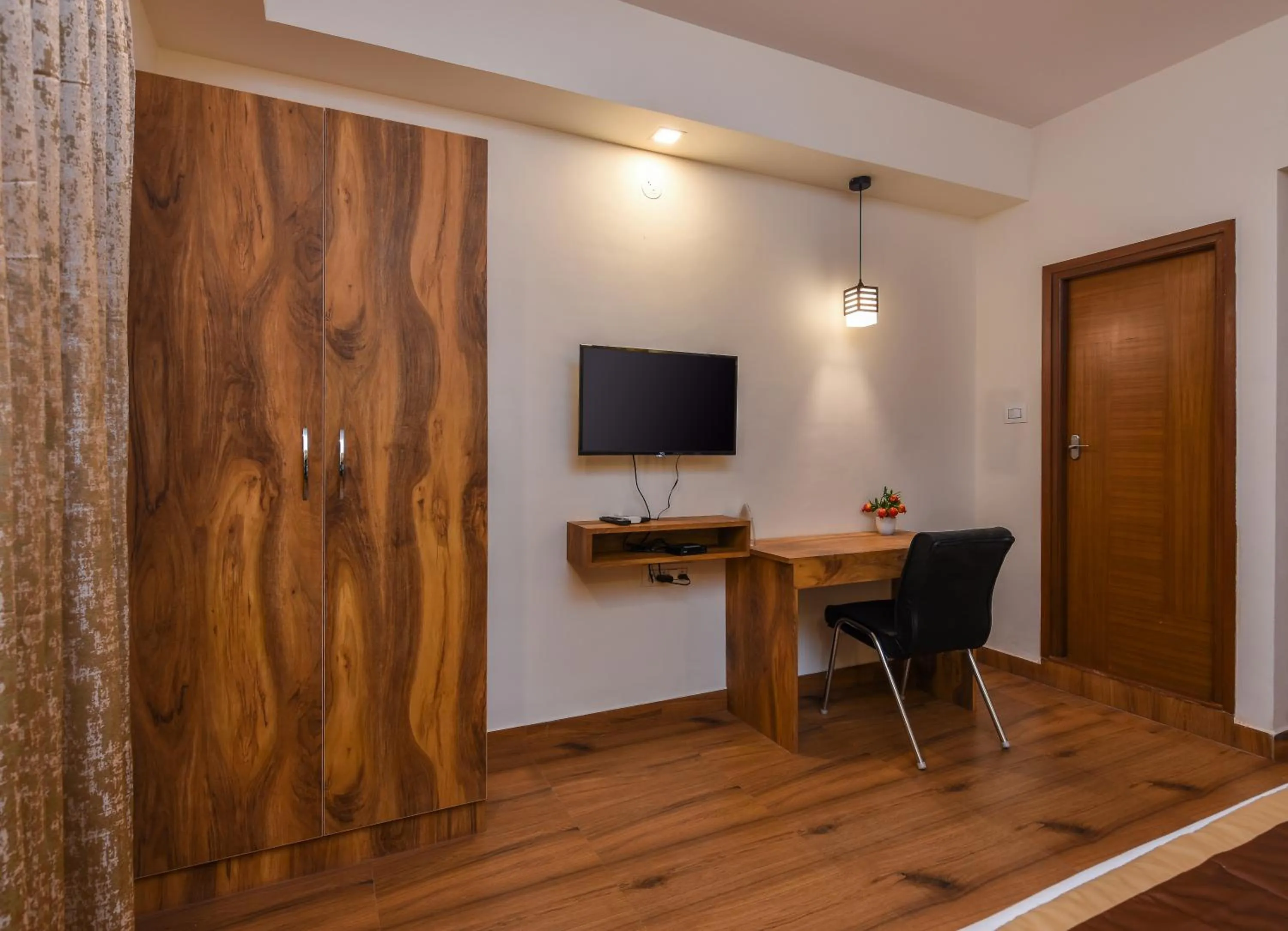 TV and multimedia in Kensington Suites