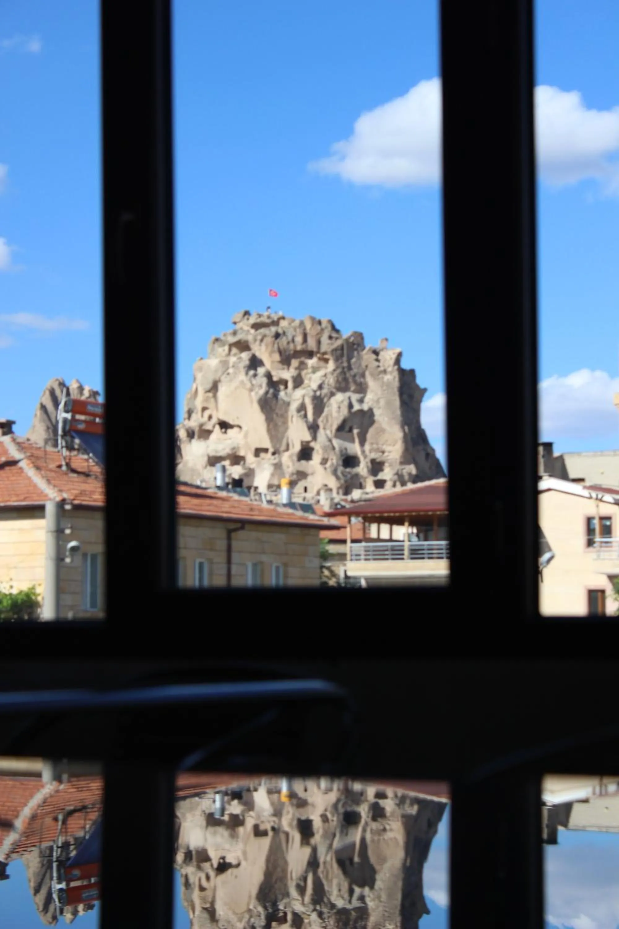 Summer in Capiedra Hotel