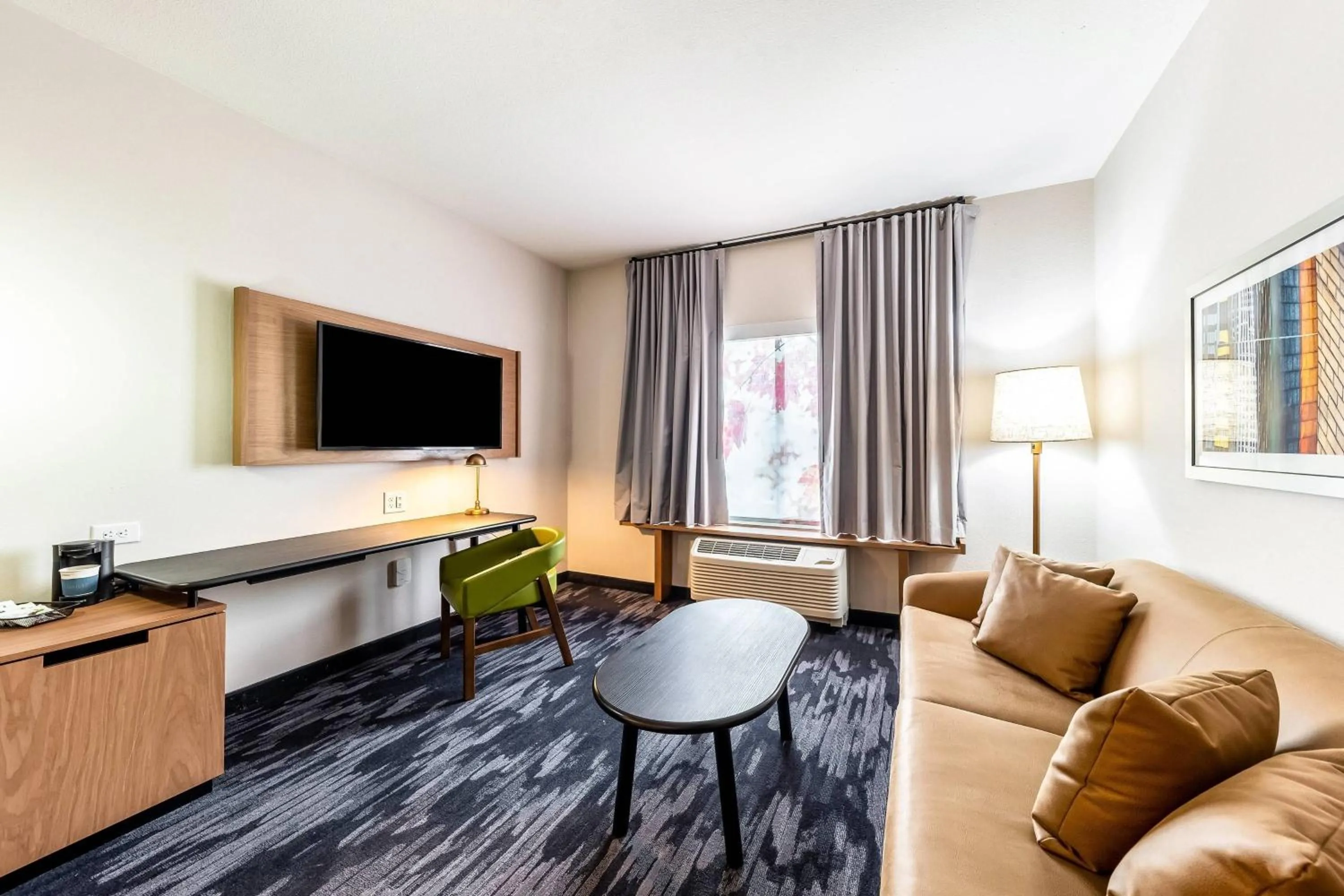 Photo of the whole room in Fairfield Inn & Suites by Marriott Gainesville I-35