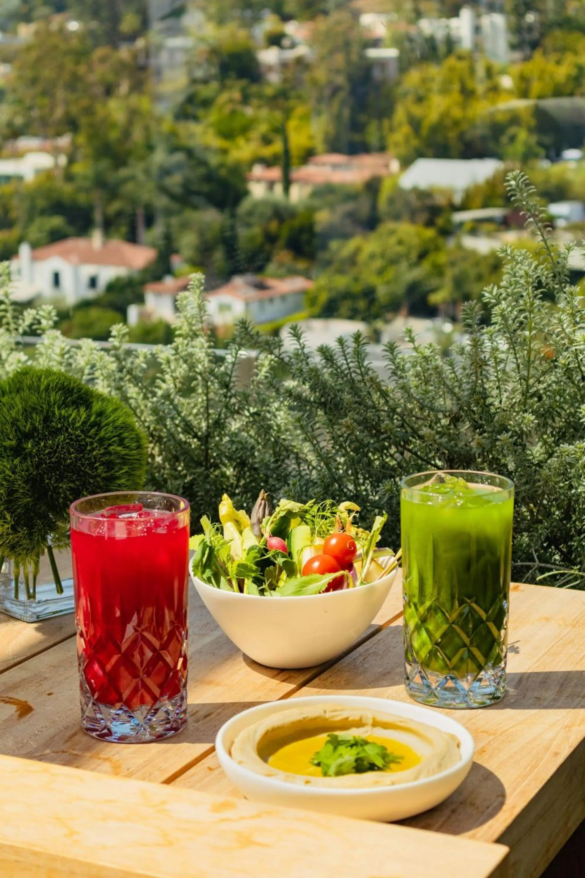 Swimming pool in The West Hollywood EDITION