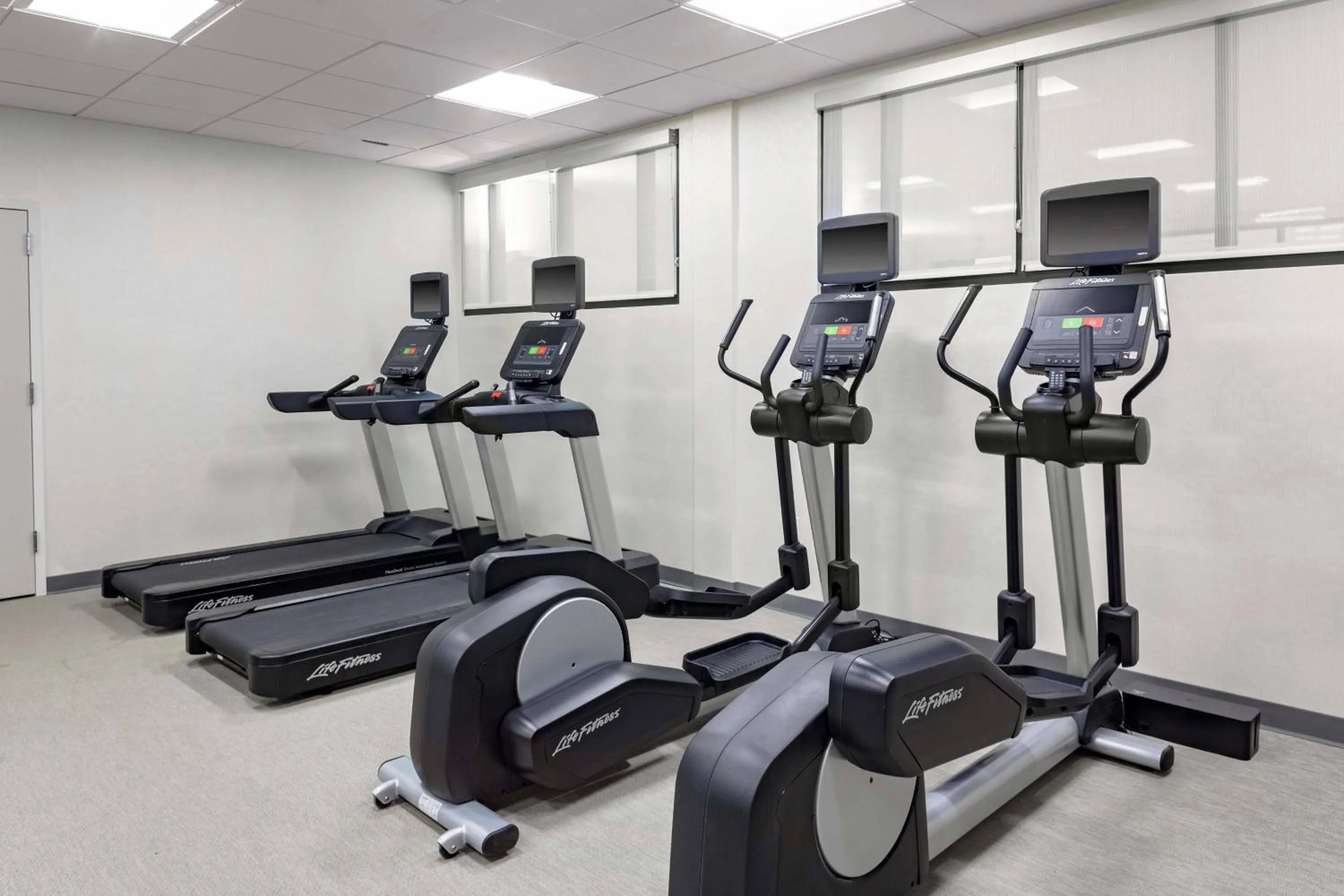 Fitness centre/facilities in SpringHill Suites by Marriott Kansas City Plaza