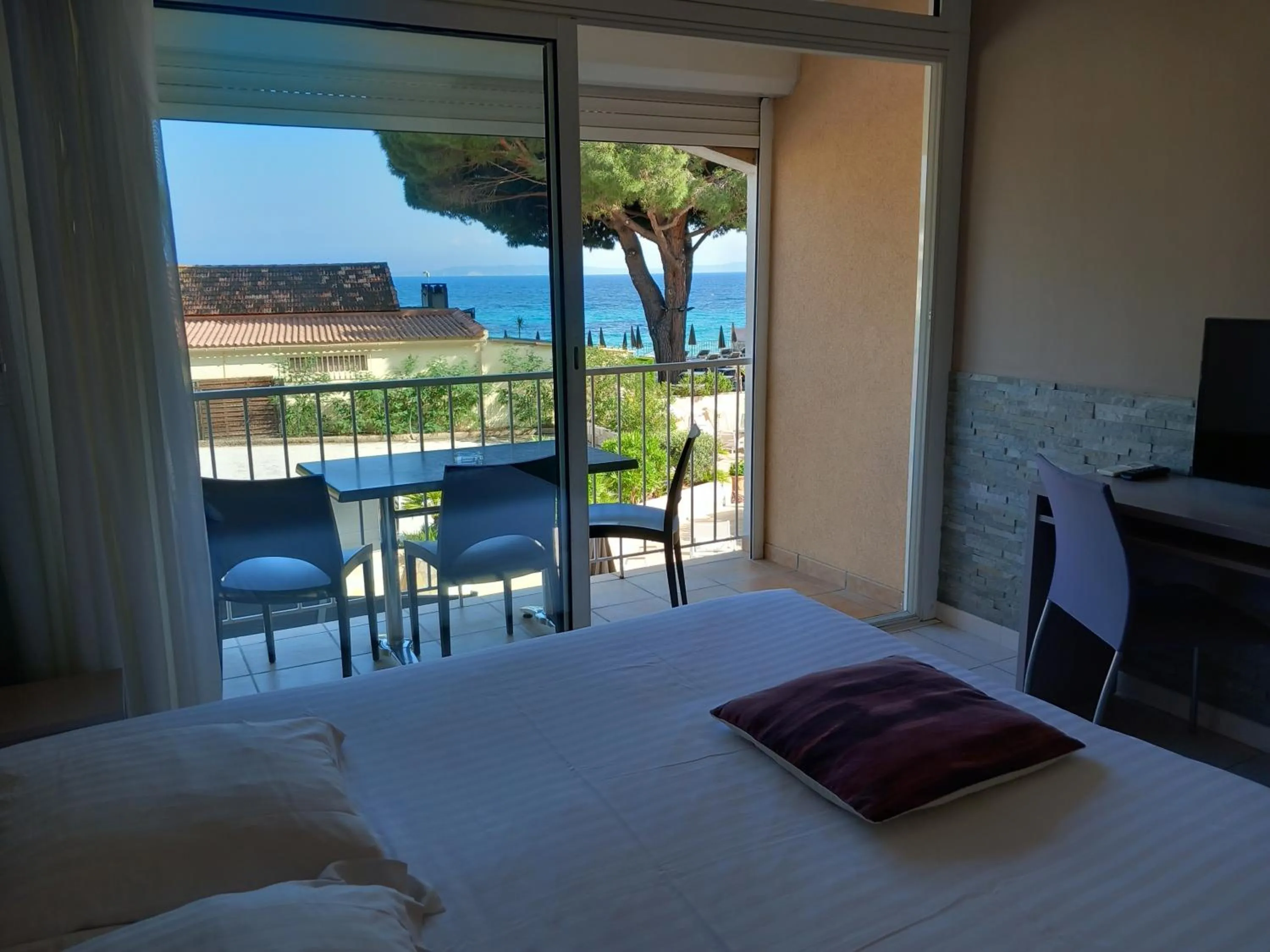 Bed in Hotel de la Plage