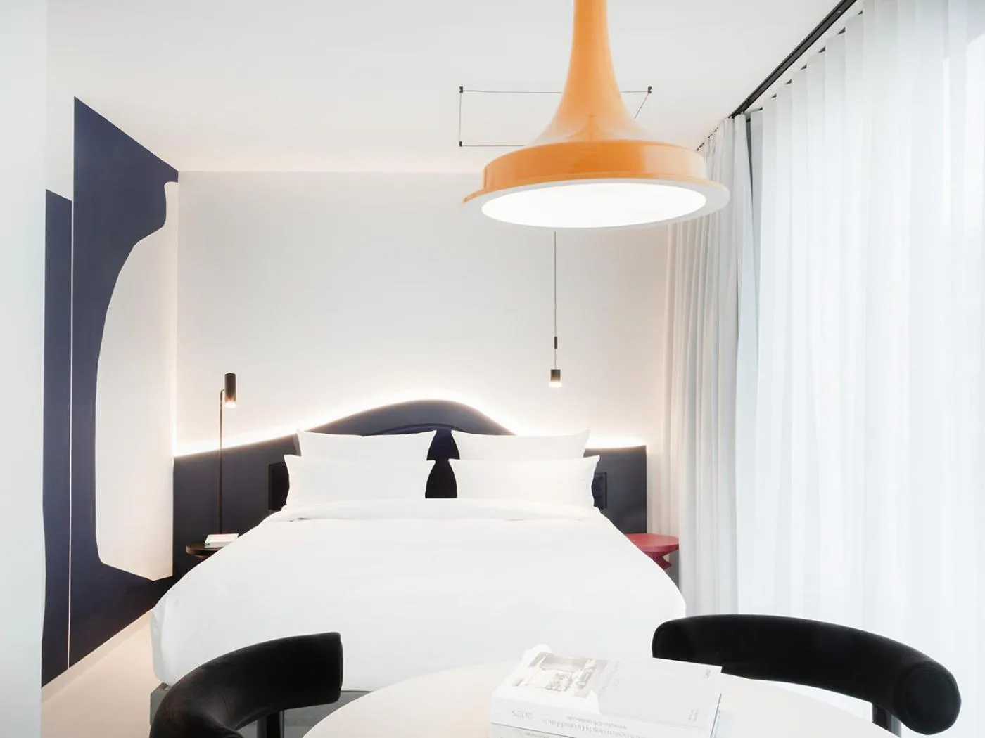 Bed in KPM Hotel & Residences Berlin, a Member of Design Hotels