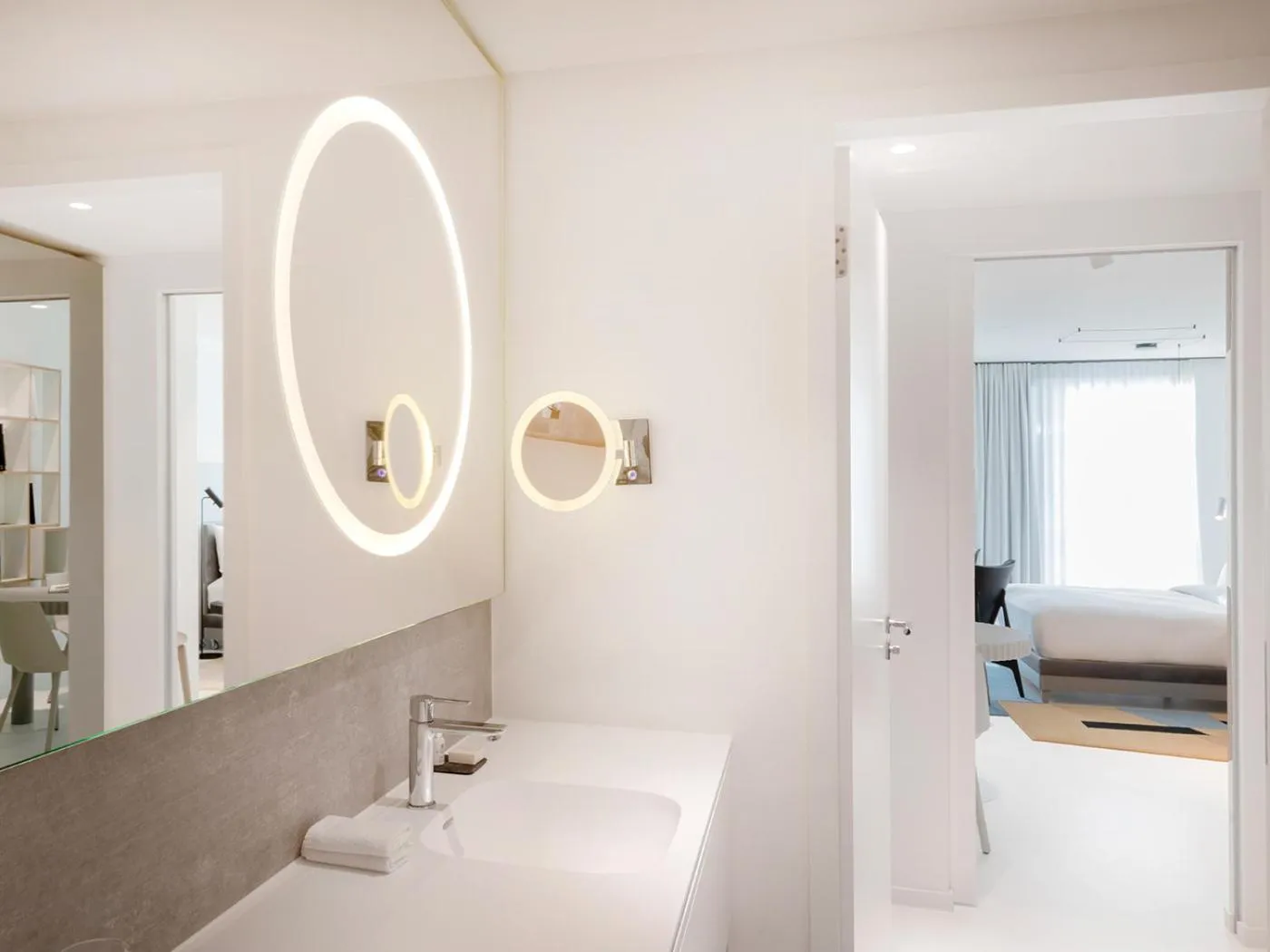 Bathroom in KPM Hotel & Residences Berlin, a Member of Design Hotels