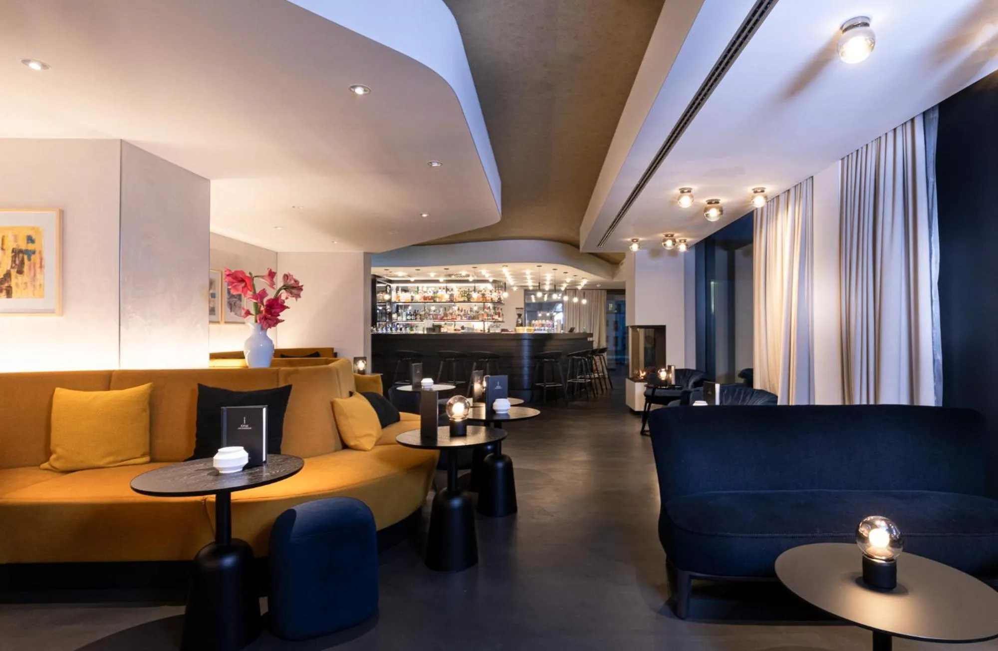 Lounge or bar in KPM Hotel & Residences Berlin, a Member of Design Hotels