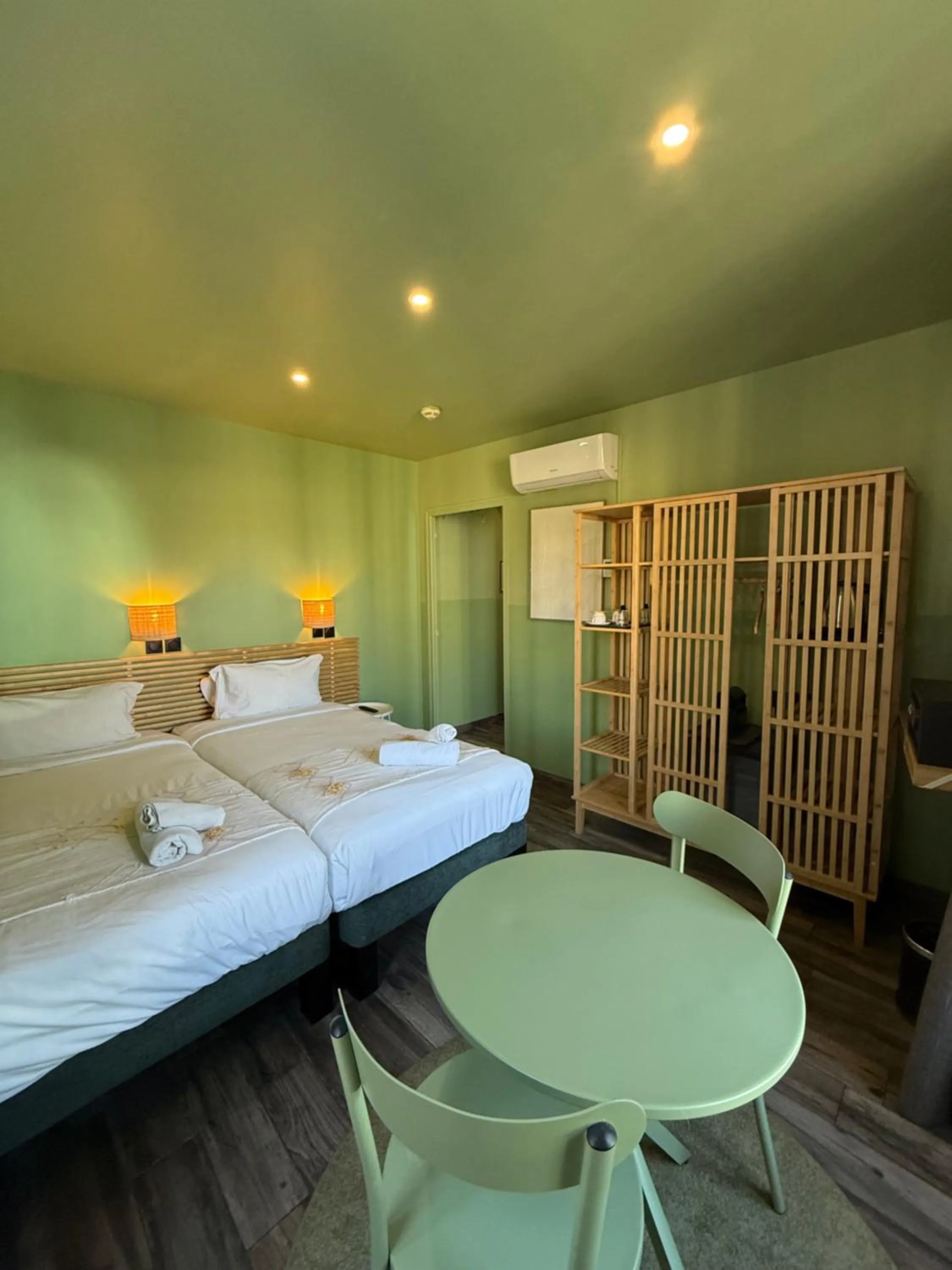 Bed in Hotel de Berne