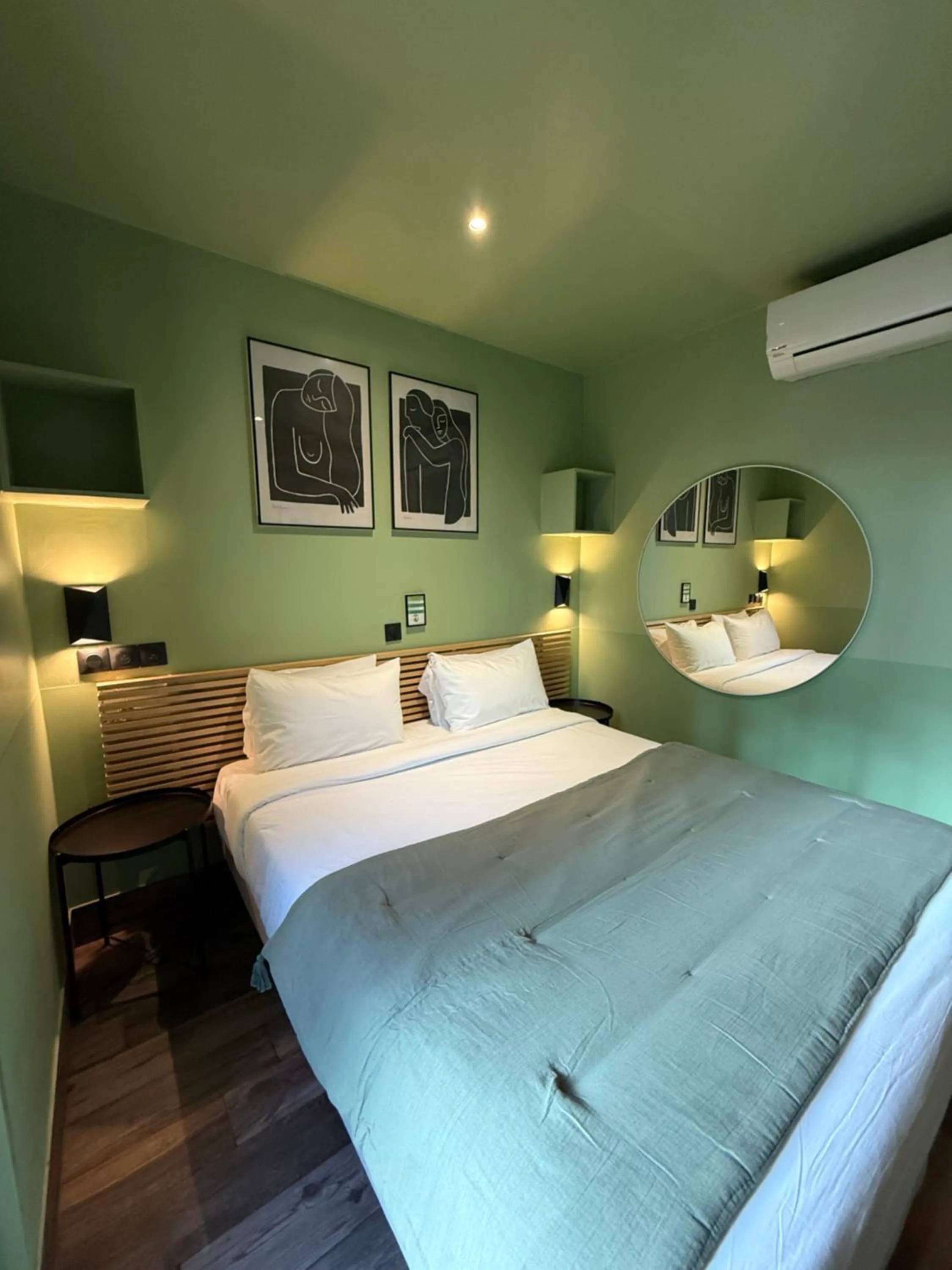 Bed in Hotel de Berne