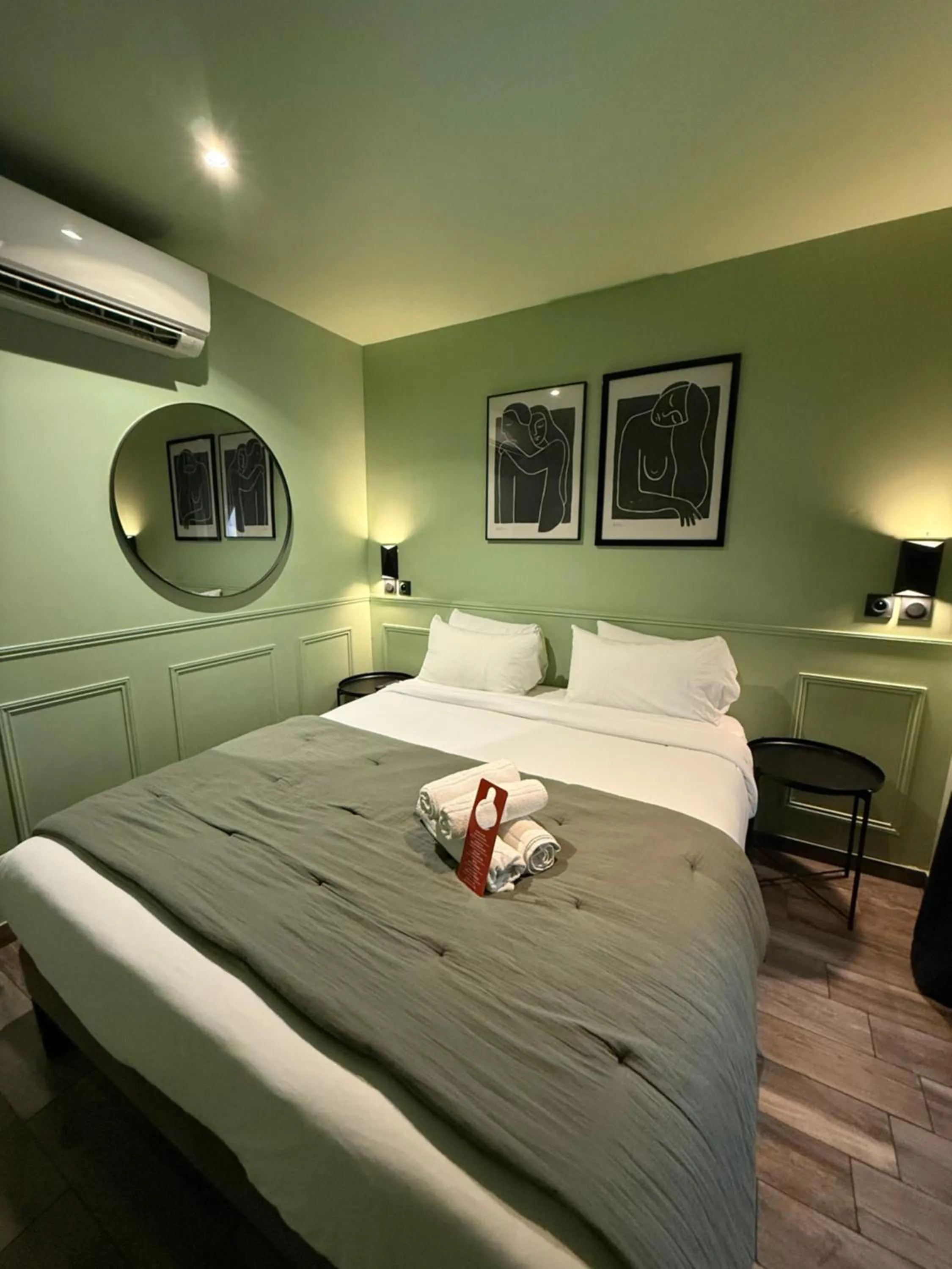 Bedroom, Bed in Hotel de Berne