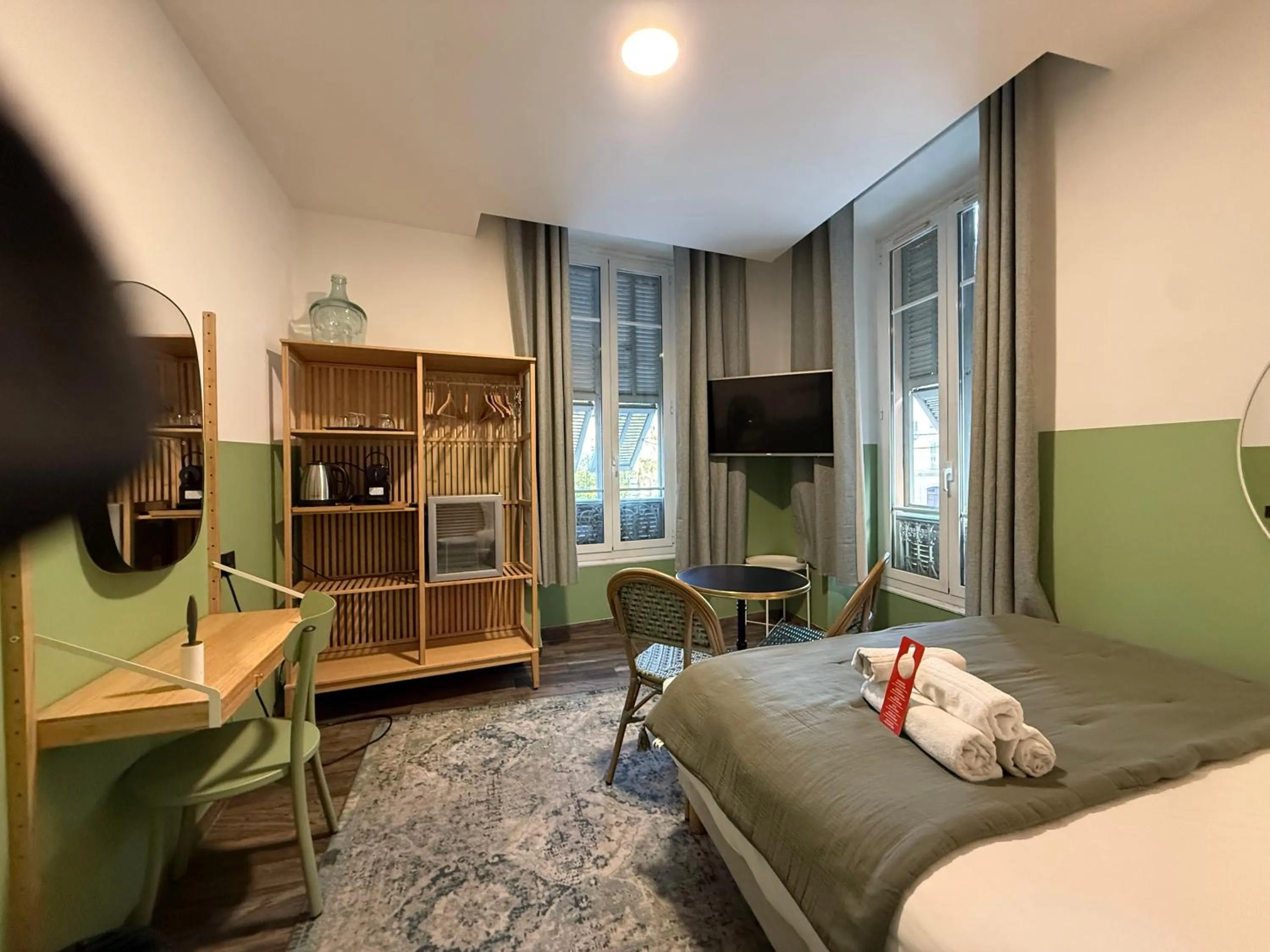 Bed in Hotel de Berne