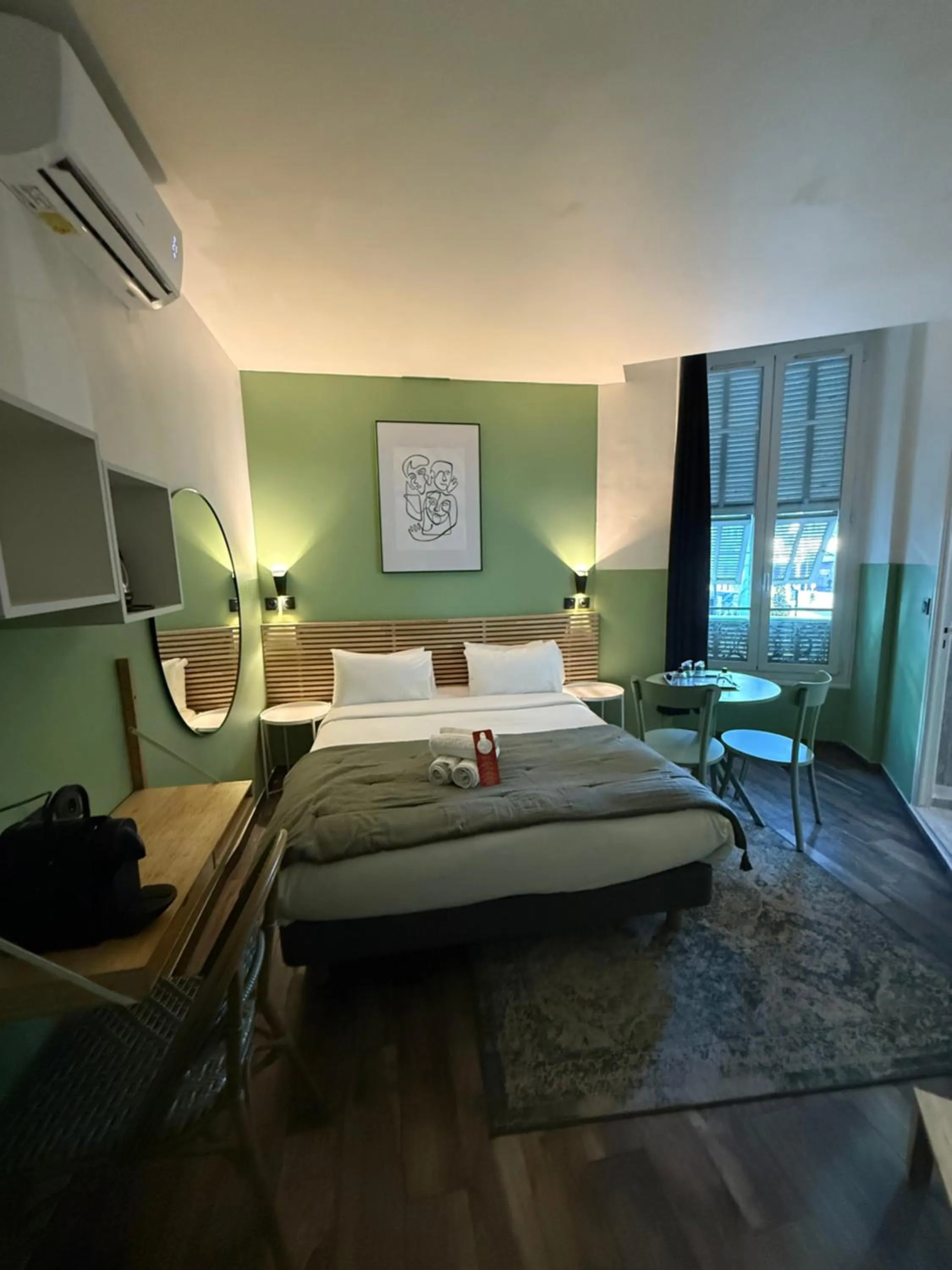 Bed in Hotel de Berne