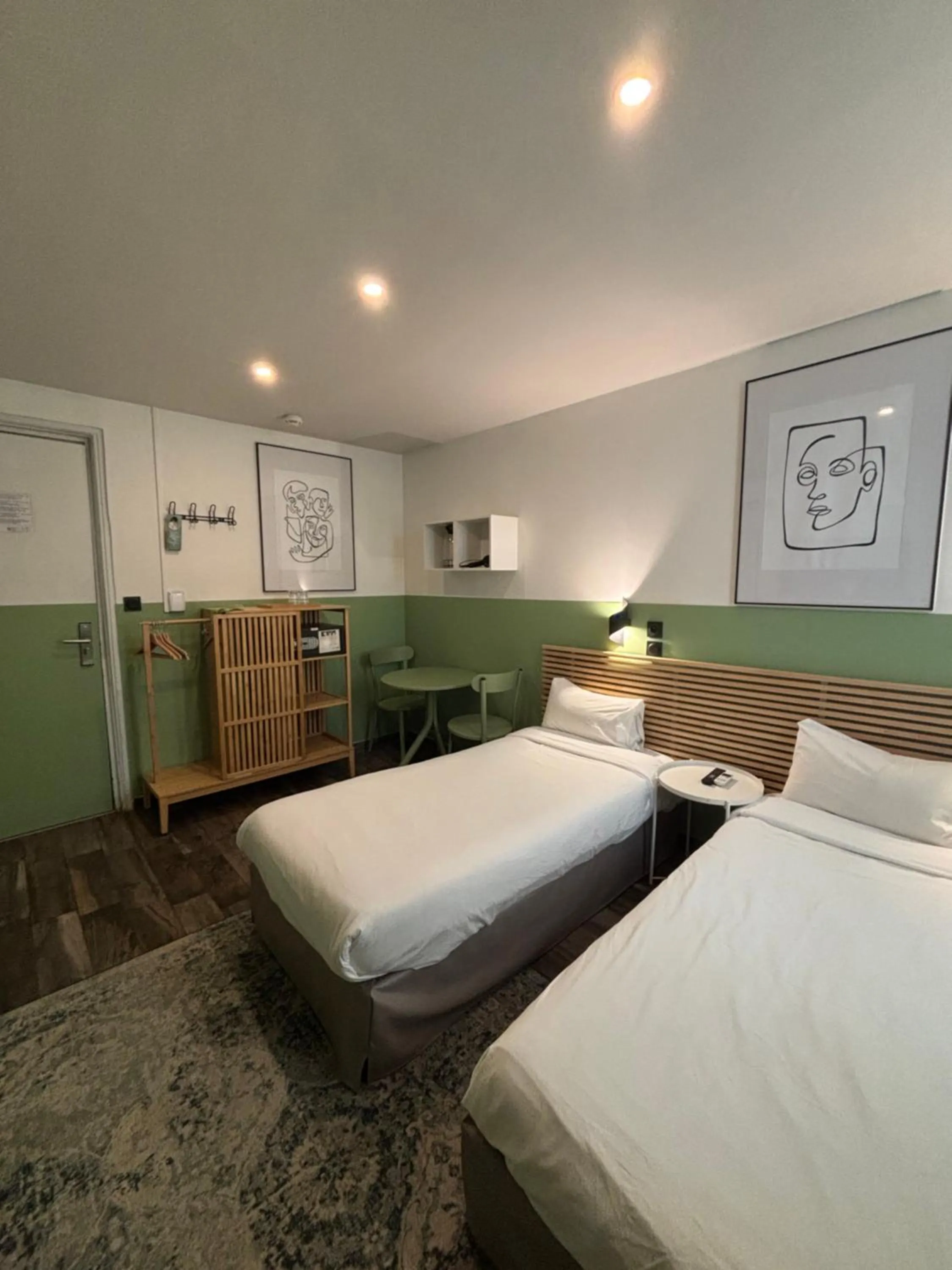 Bed in Hotel de Berne