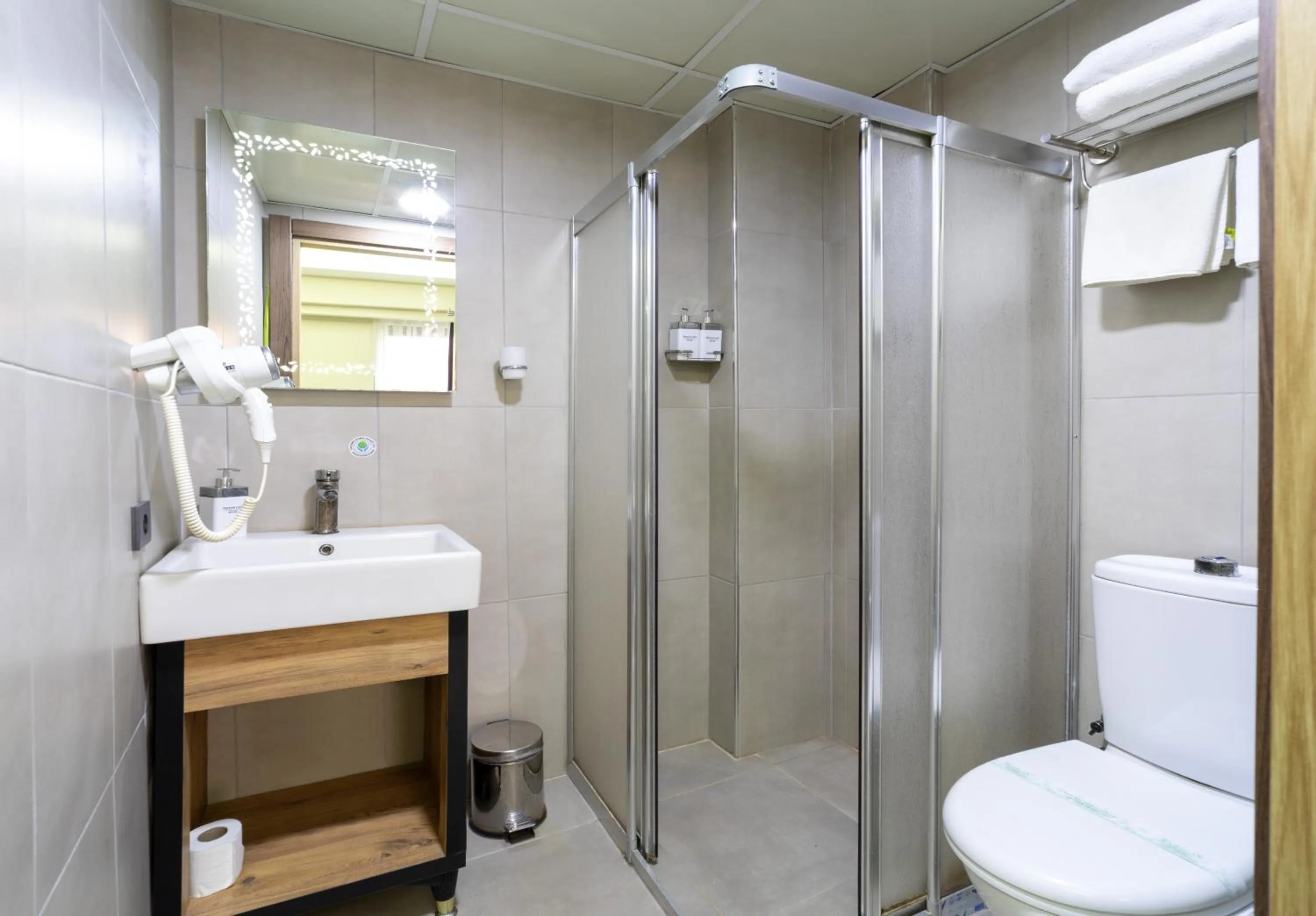 Bathroom in Vizyon Hotel - Old City