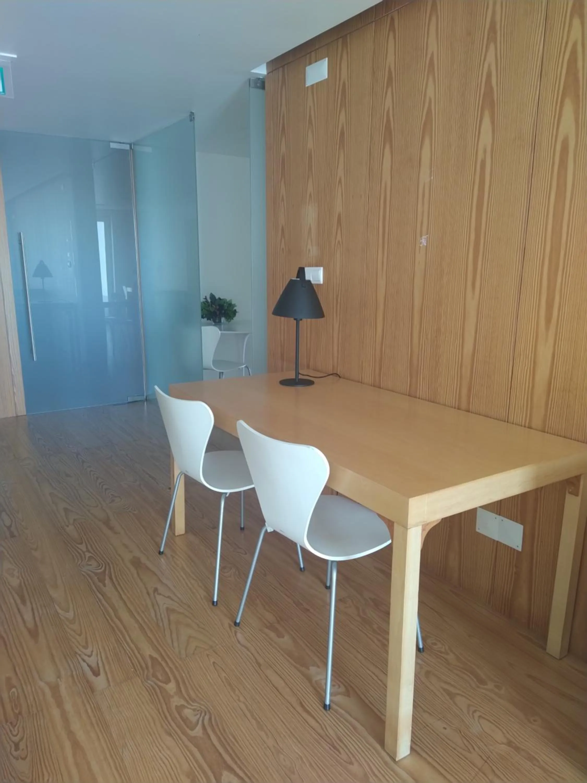 Communal lounge/ TV room in Azores Youth Hostels - Santa Maria