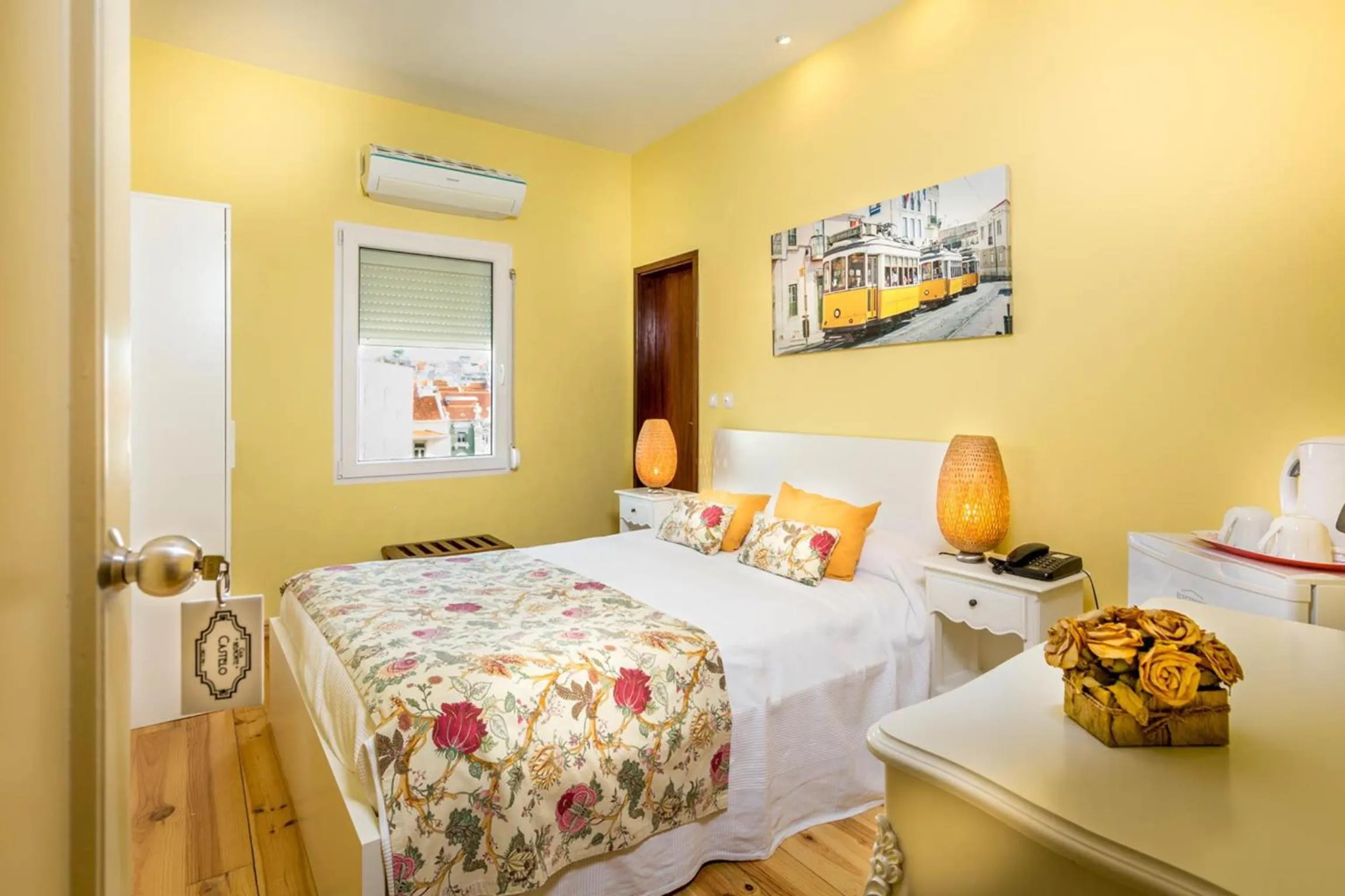 Shower, Bed in Casa Belmonte