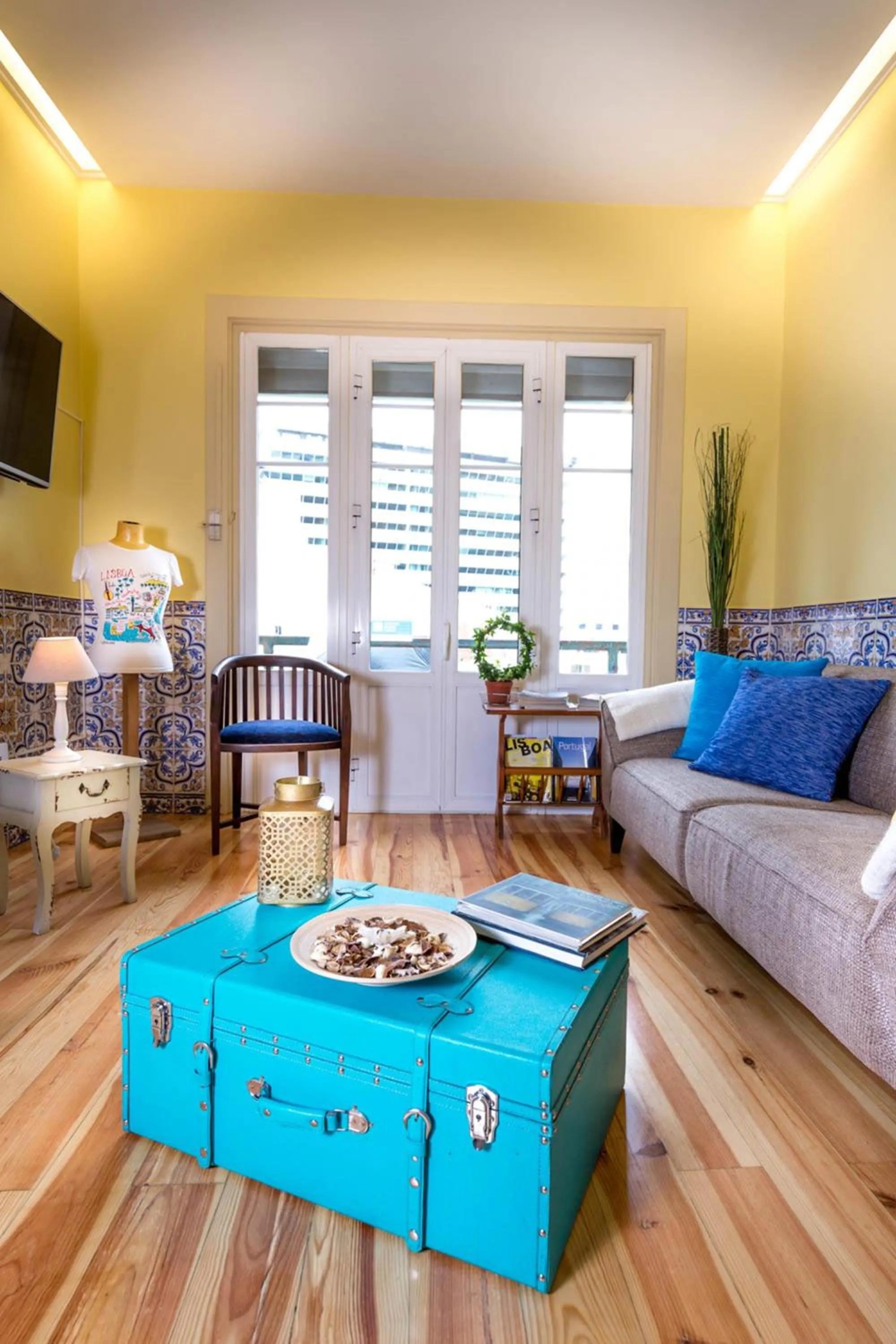 Communal lounge/ TV room in Casa Belmonte