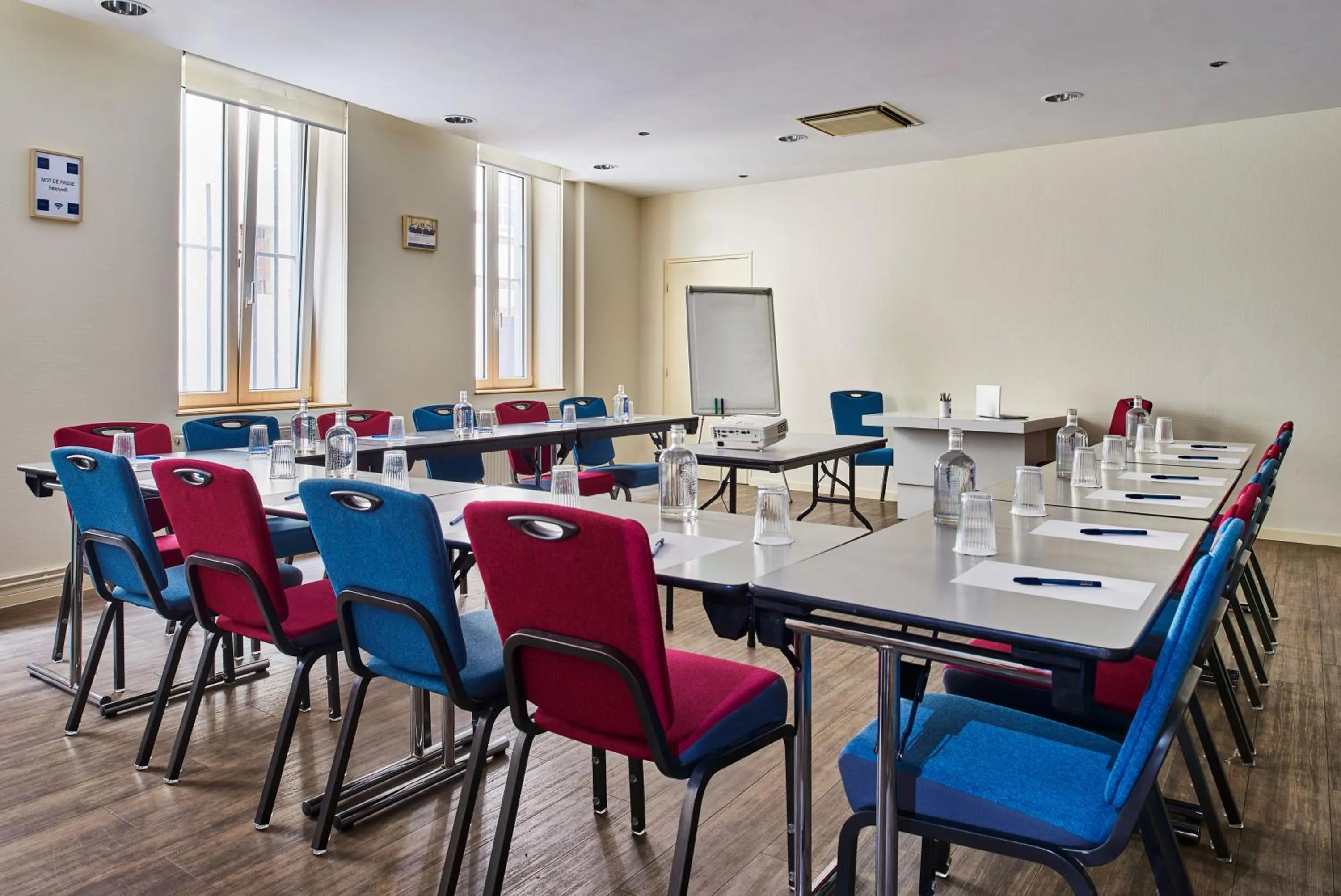 Meeting/conference room in Hôtel de l'Europe by HappyCulture