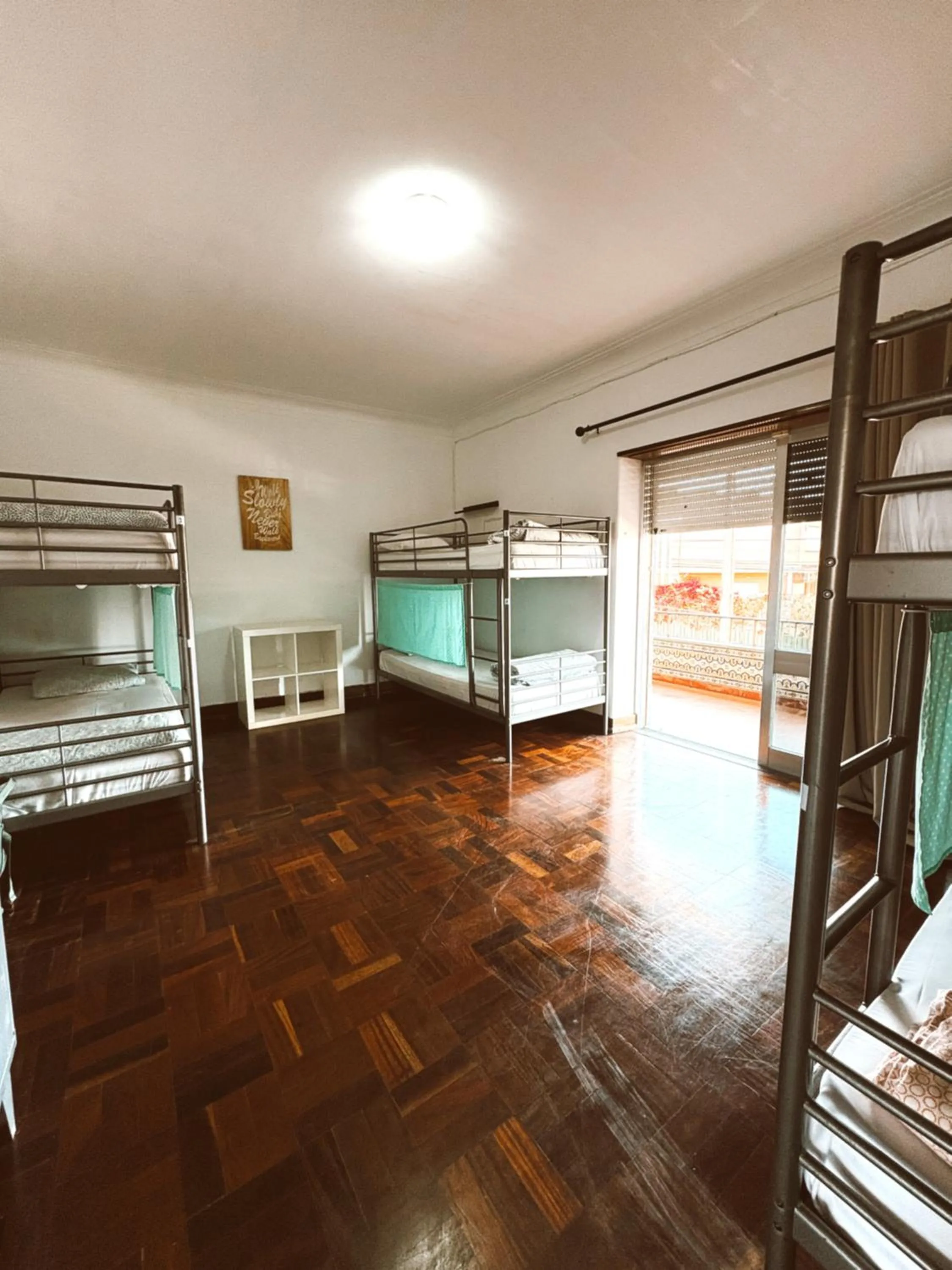 Bed in Carcavelos Sun & Stay Hostel