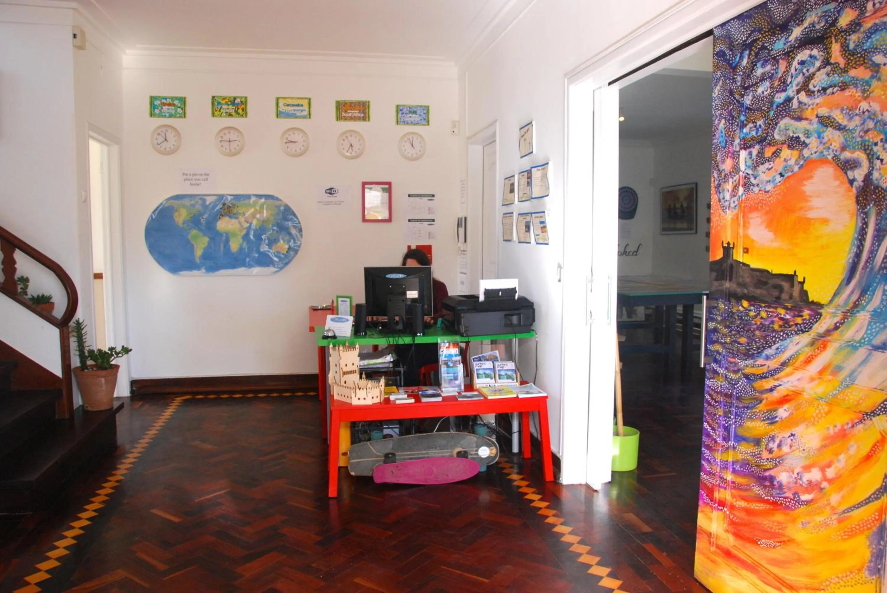 Lobby or reception in Carcavelos Surf Hostel and Surf Camp