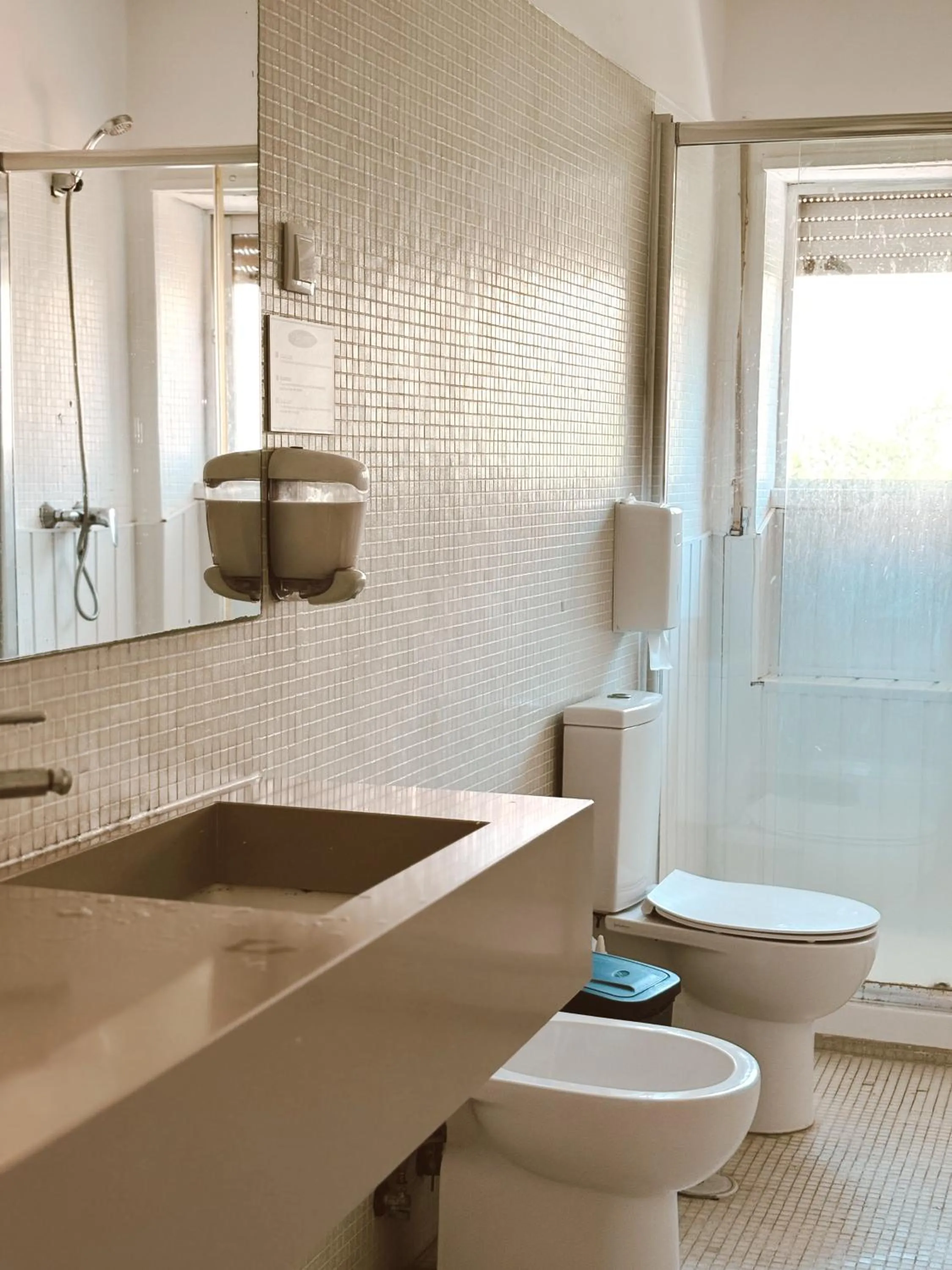 Carcavelos Sun & Stay Hostel