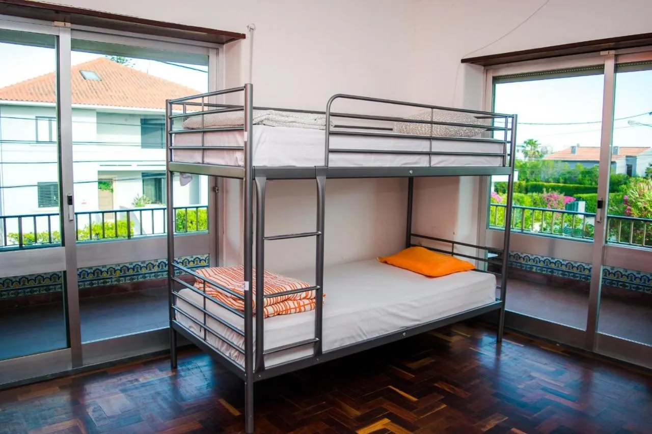 bunk bed, Bed in Carcavelos Surf Hostel and Surf Camp