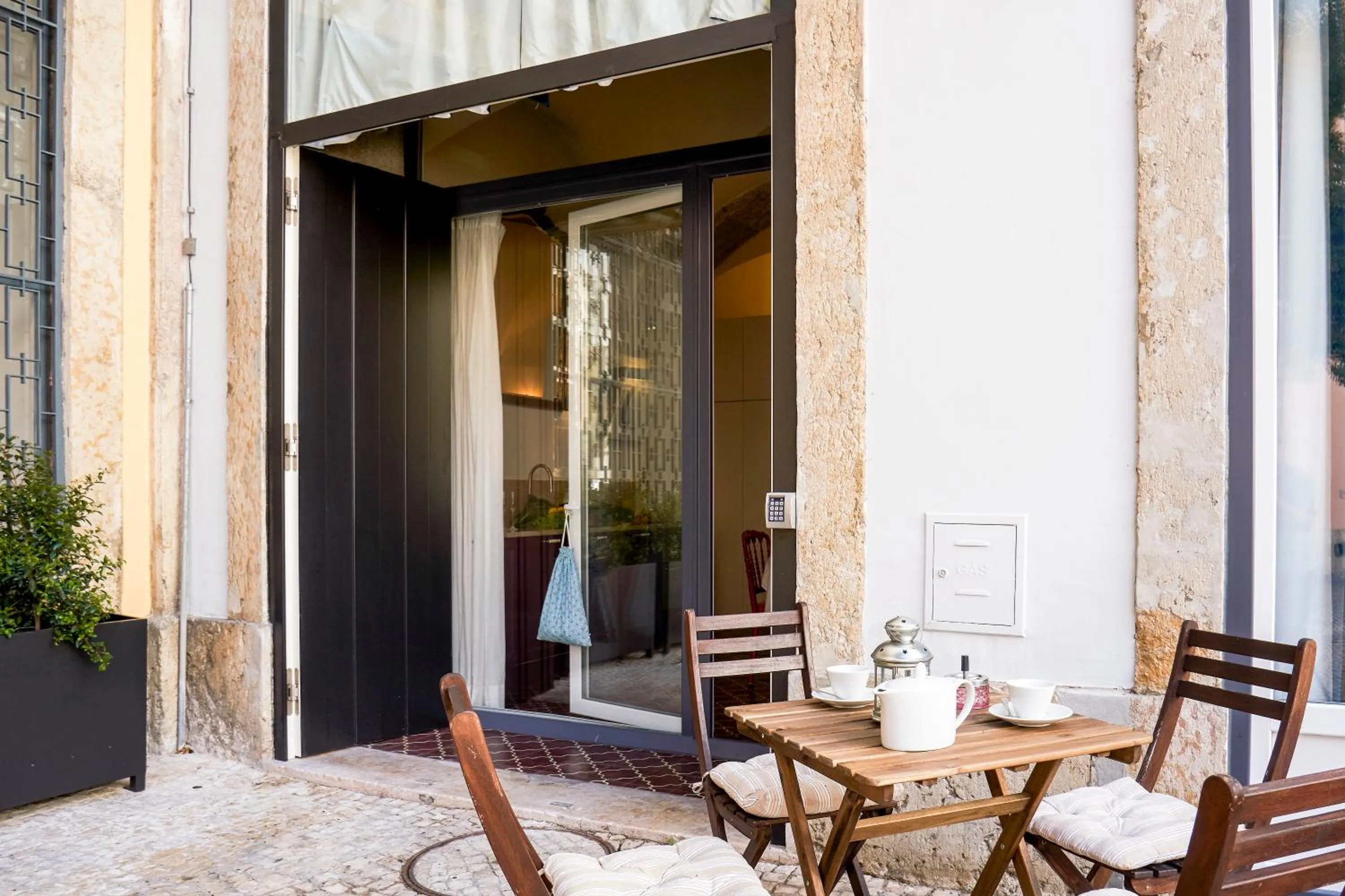 Patio in Residentas Apostolos