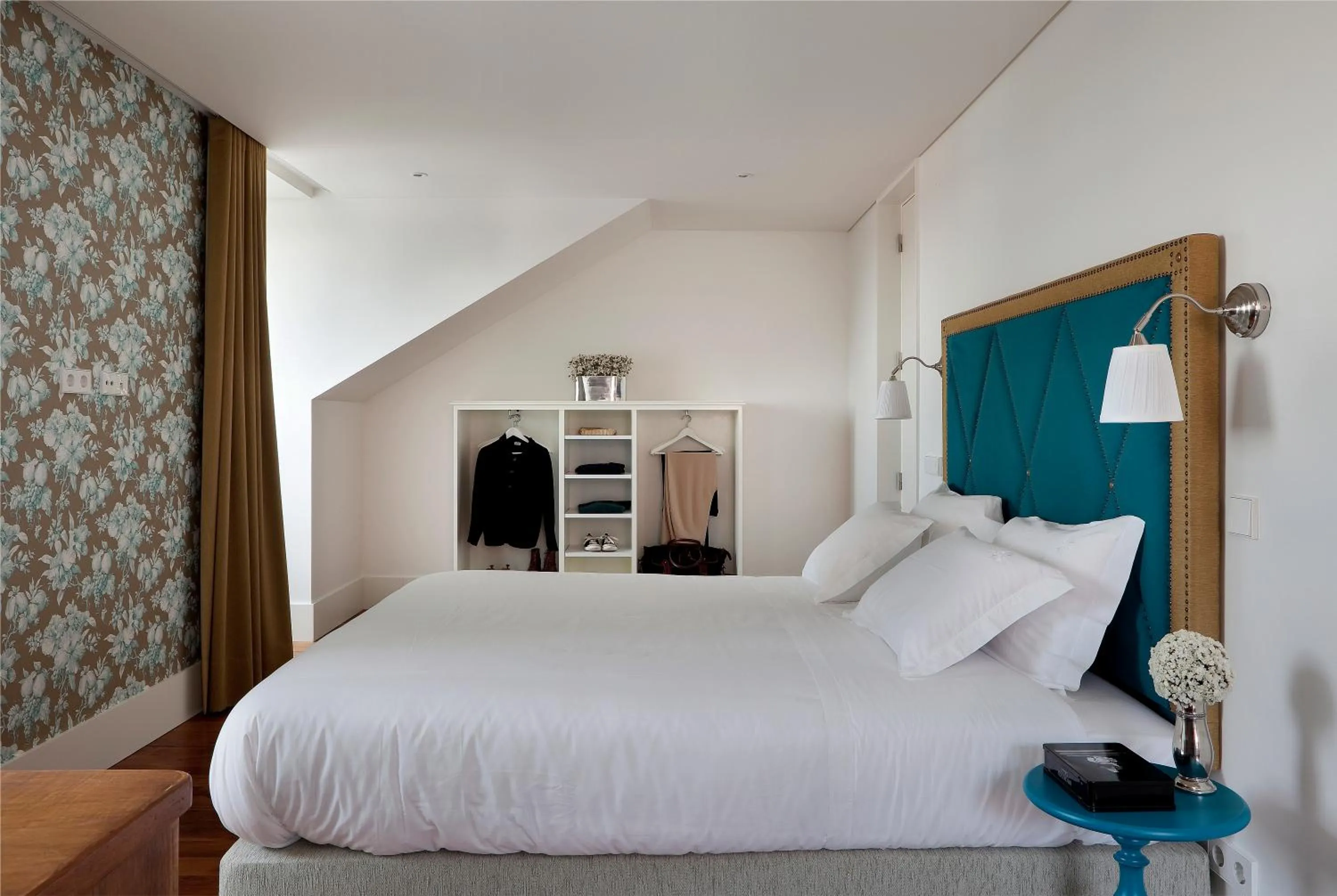 Bed in Residentas Apostolos