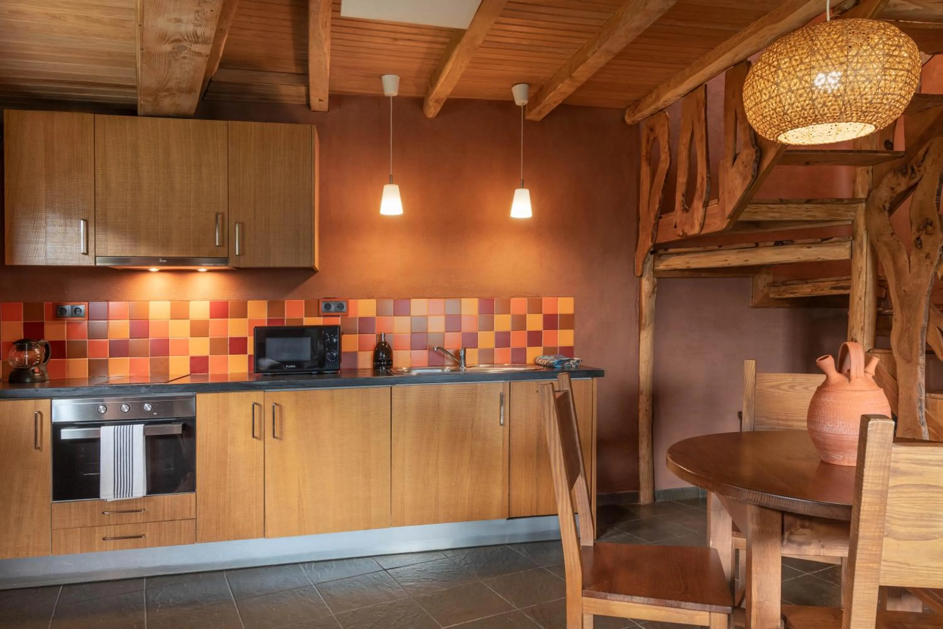 Dining area in Cerdeira - Home for Creativity