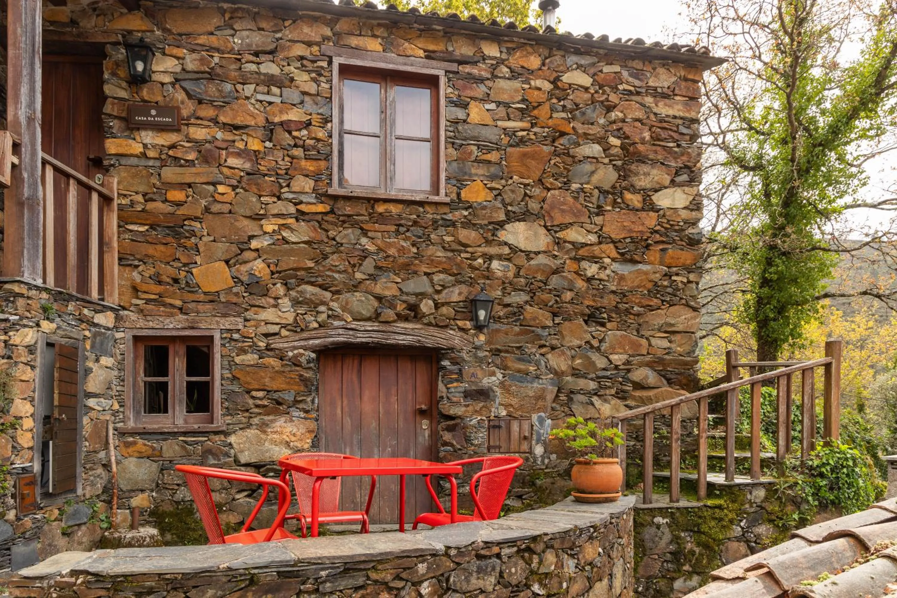 Patio in Cerdeira - Home for Creativity