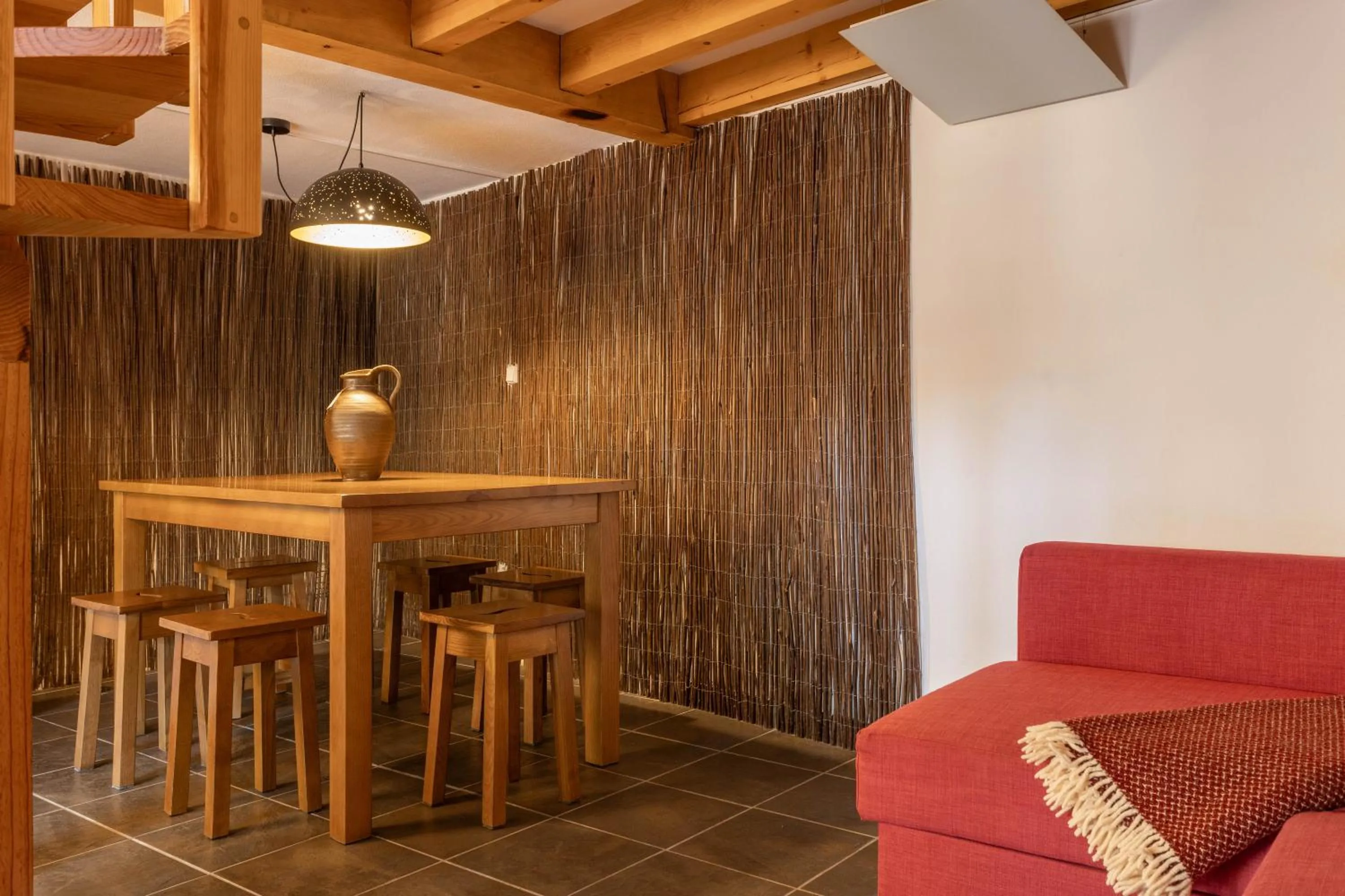 Dining area in Cerdeira - Home for Creativity