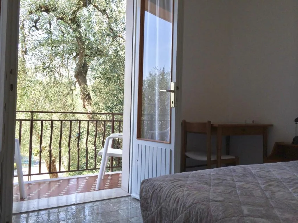 Garden, Bed in Hotel Zanetti