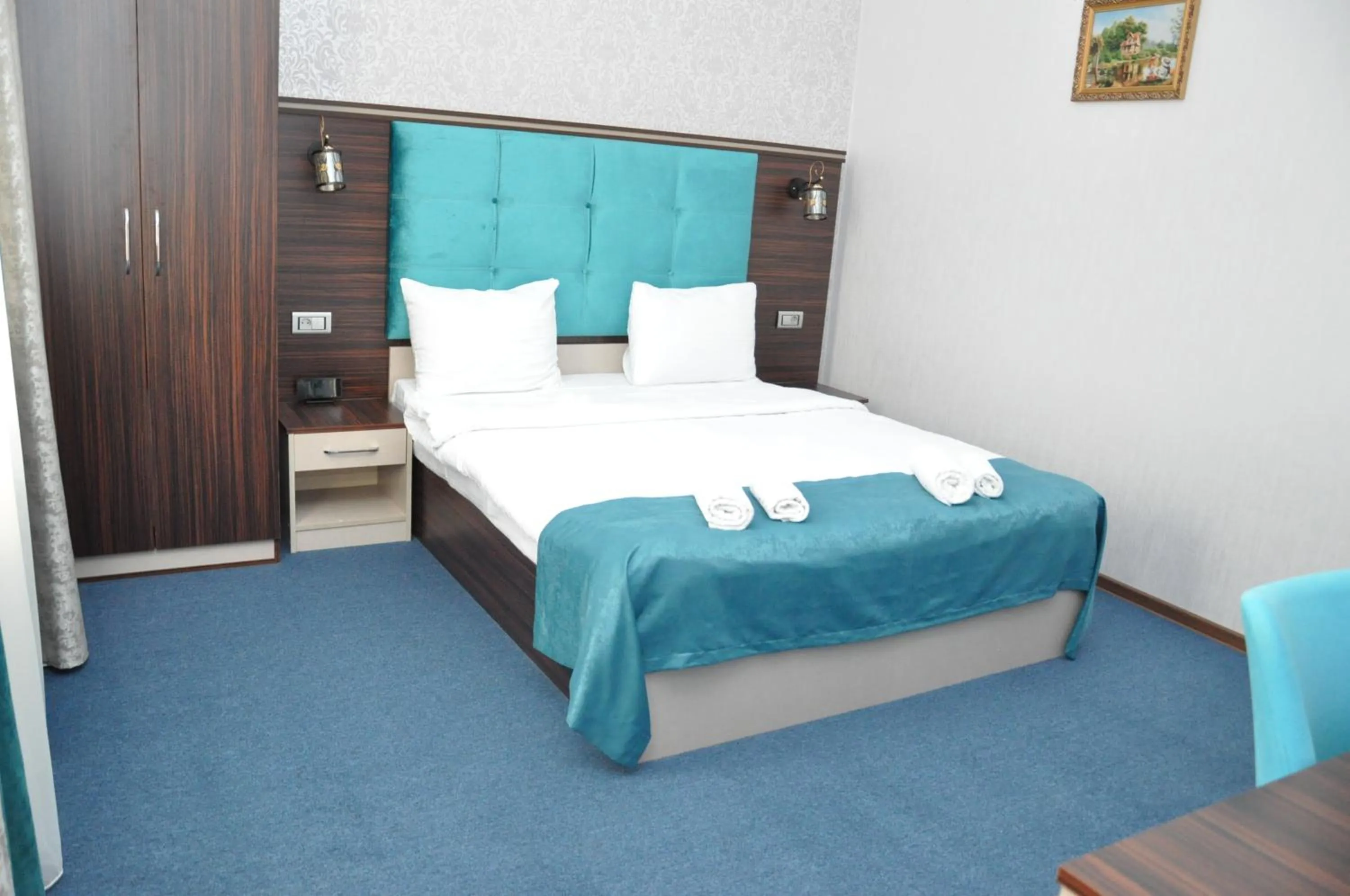 Photo of the whole room, Bed in Mildom Hotel Baku