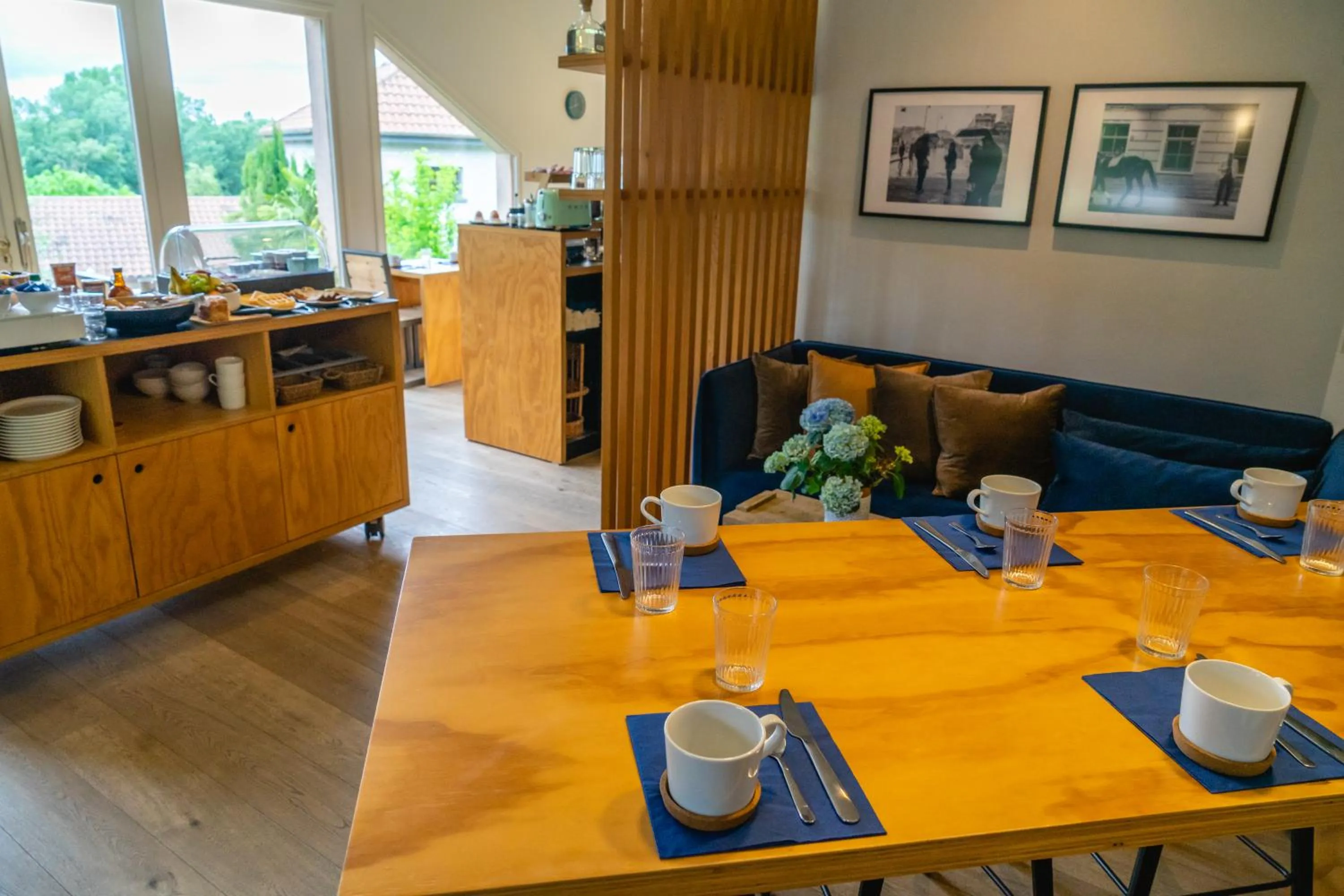 Coffee/tea facilities in Best Western Bridge Hotel Lyon East