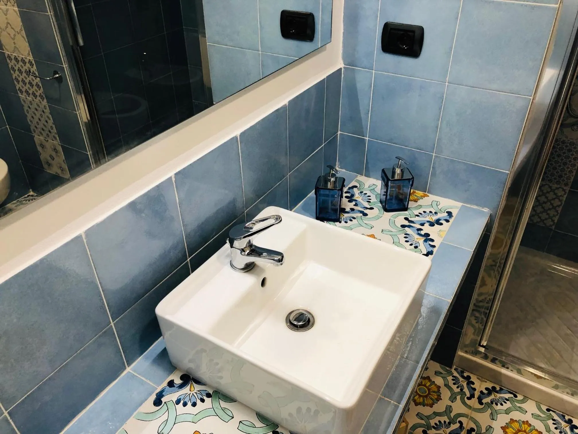 Bathroom in Domus Studio 25 bed & breakfast