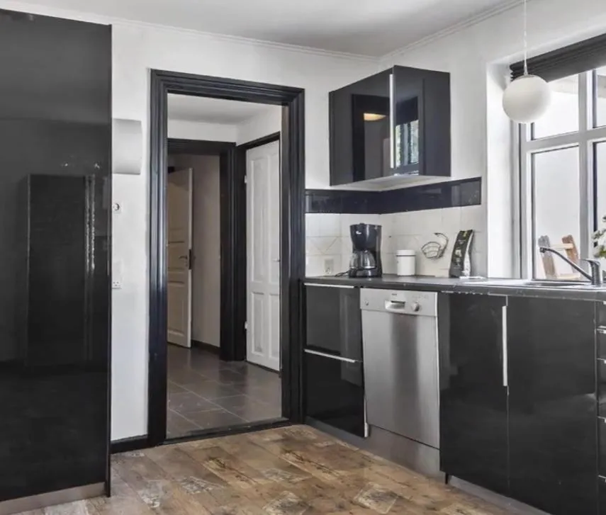 Communal kitchen in Nilles bed & breakfast