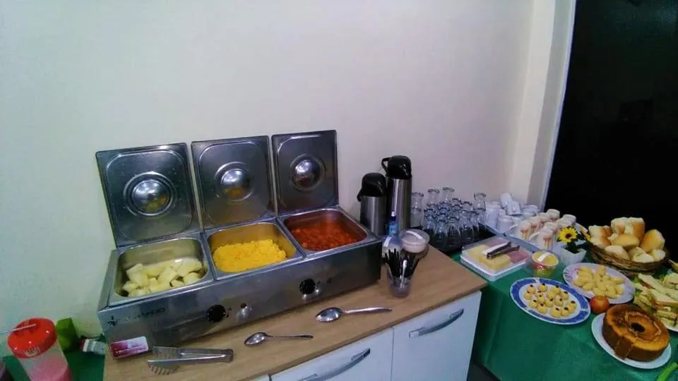 Food and drinks in Pousada Catamarã Praia de Pajuçara