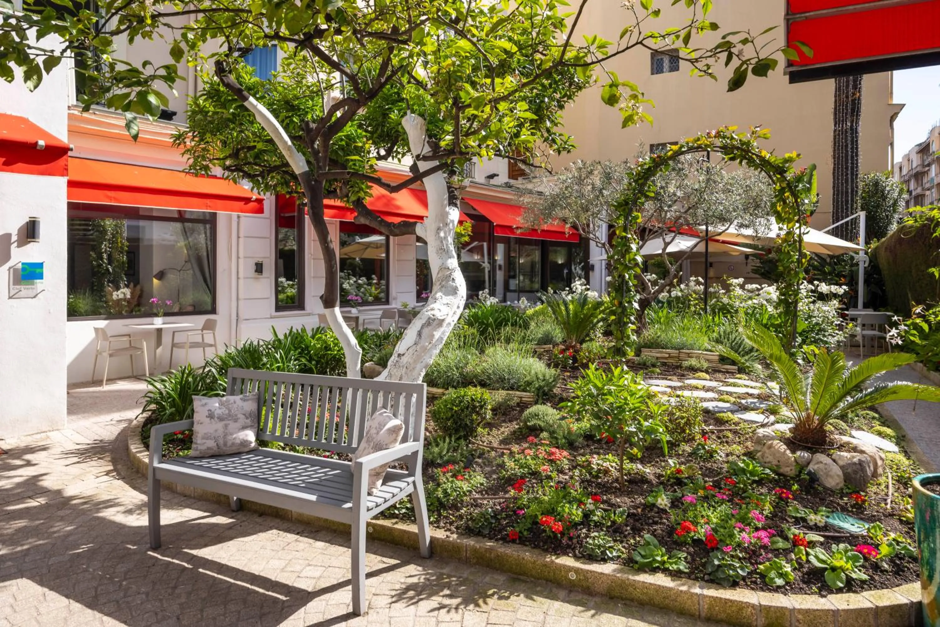 Garden in Best Western Plus Hôtel Brice Garden Nice