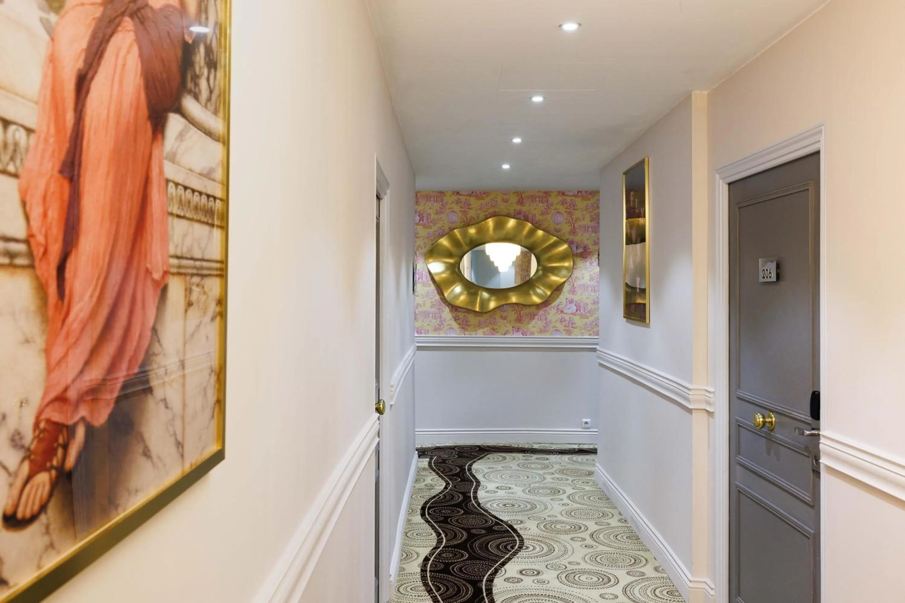 Decorative detail in Best Western Plus Hôtel Brice Garden Nice