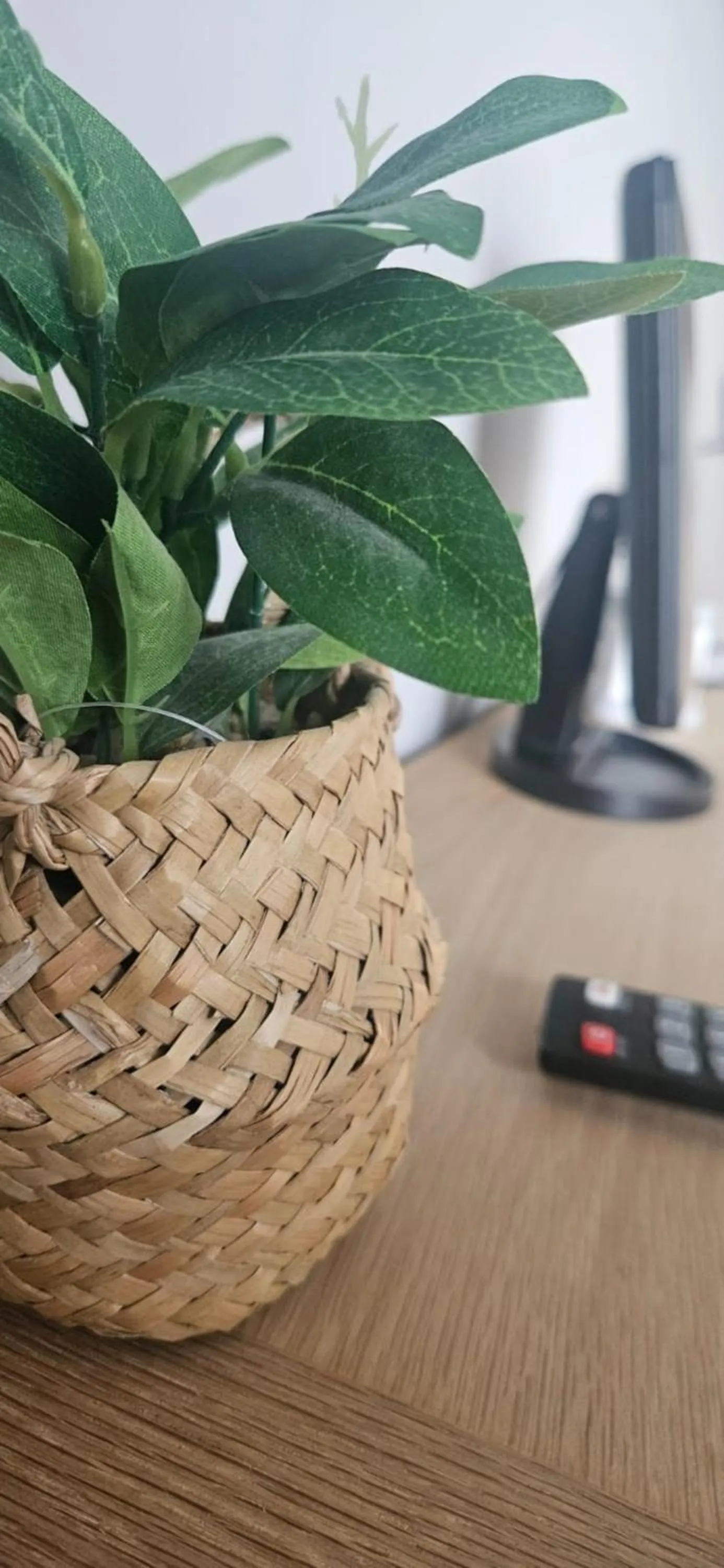 Bedroom in The Kings Arms, Colchester A120