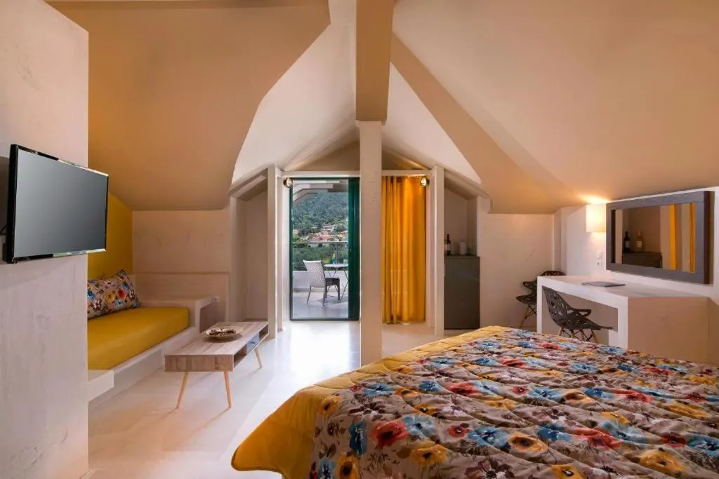 Bed in Ocean Beach Hotel