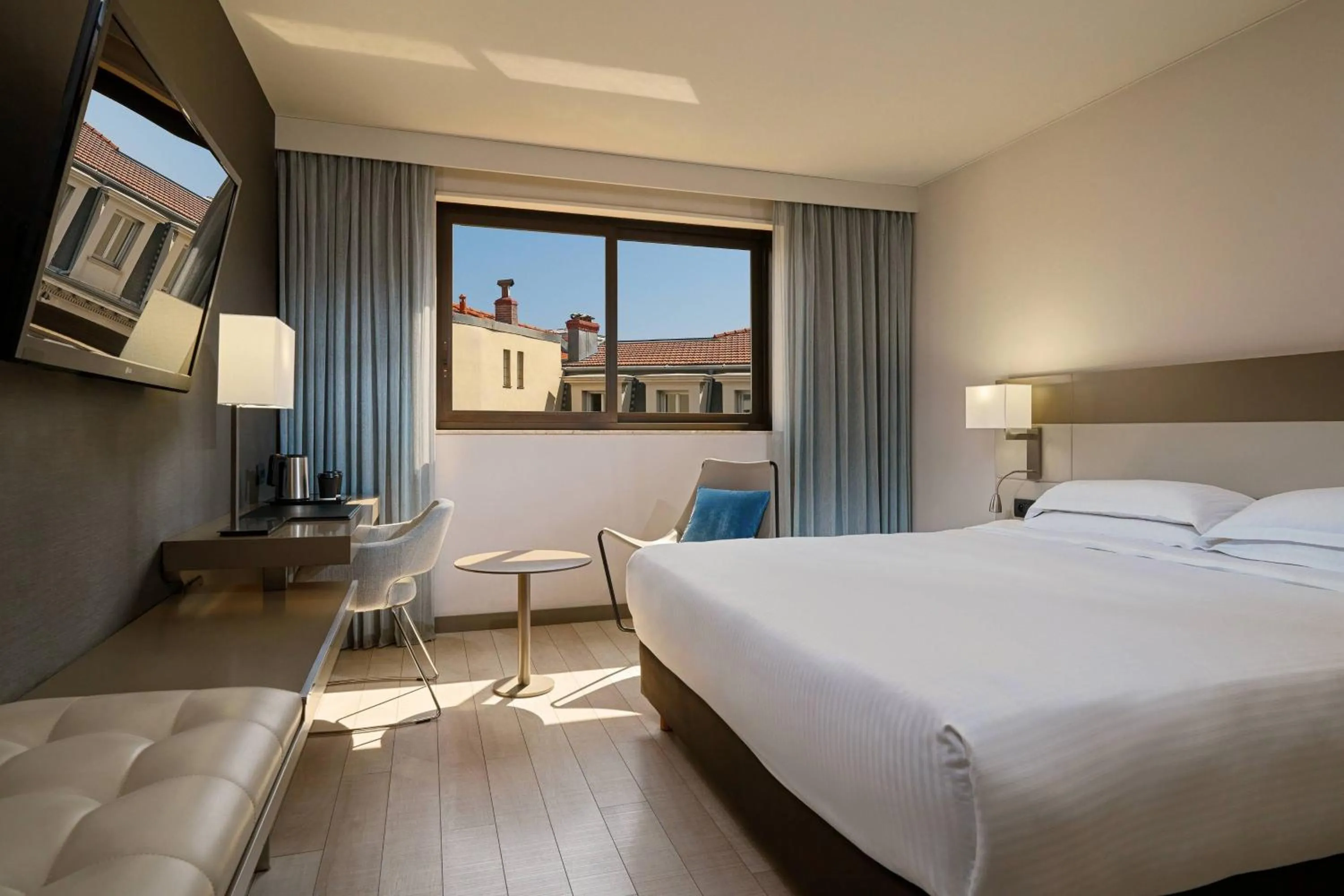 Photo of the whole room, Bed in AC Hotel by Marriott Nice